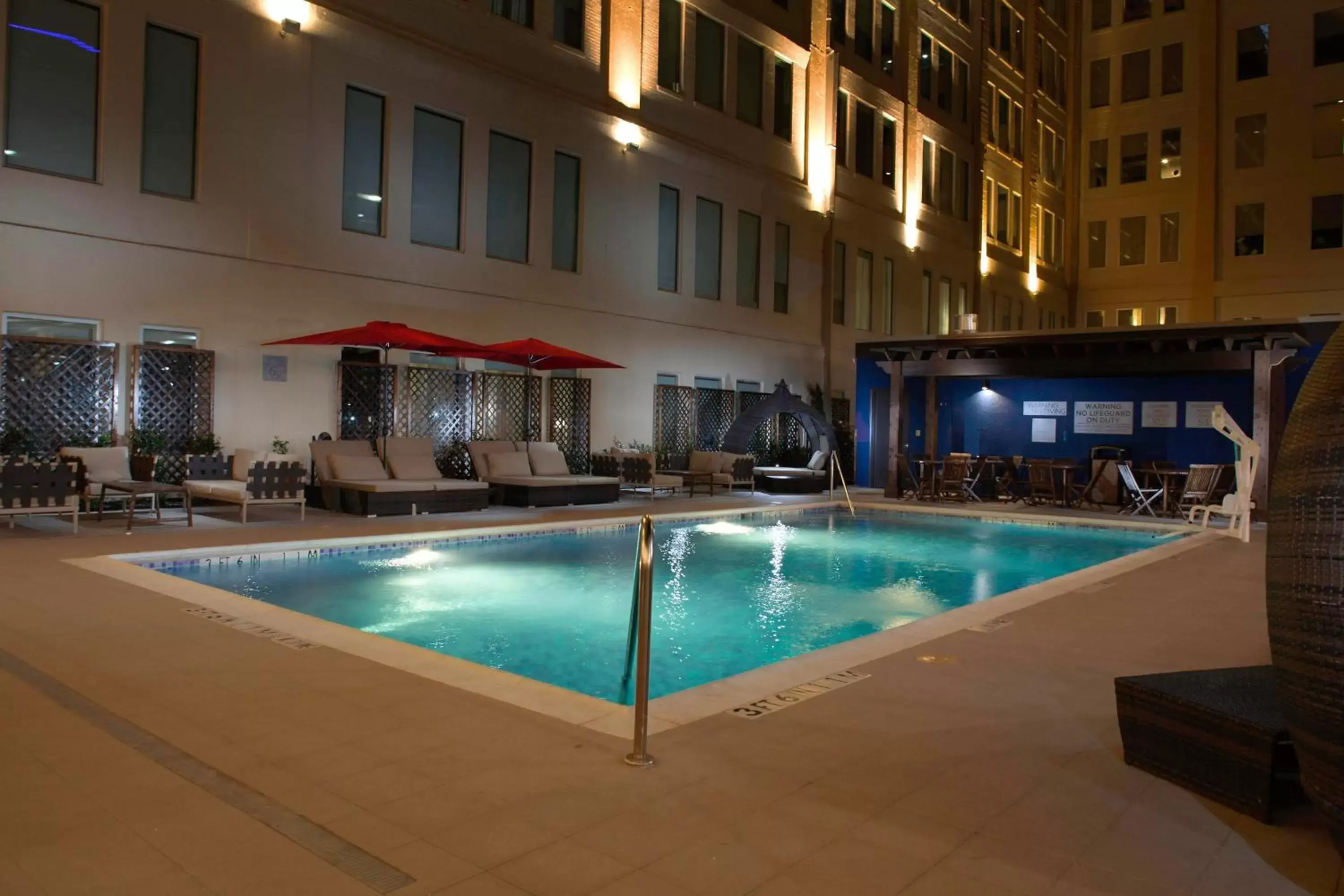 Swimming Pool in Fairfield Inn & Suites by Marriott Dallas Downtown