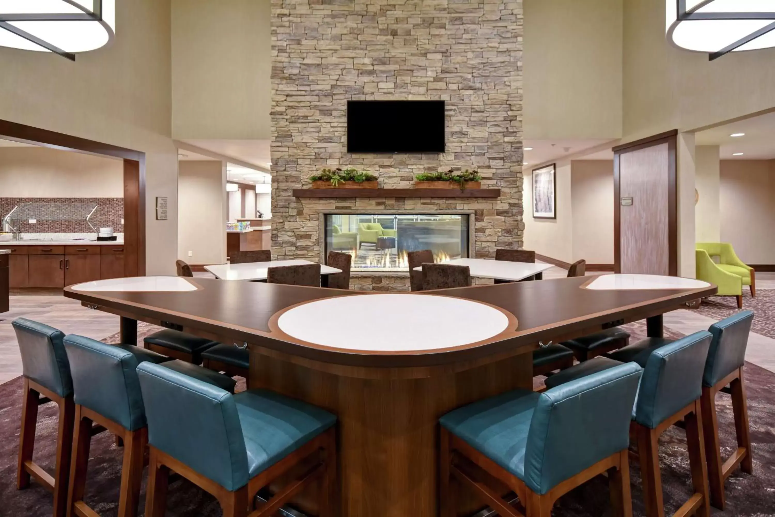 Dining area in Homewood Suites by Hilton Pleasant Hill Concord