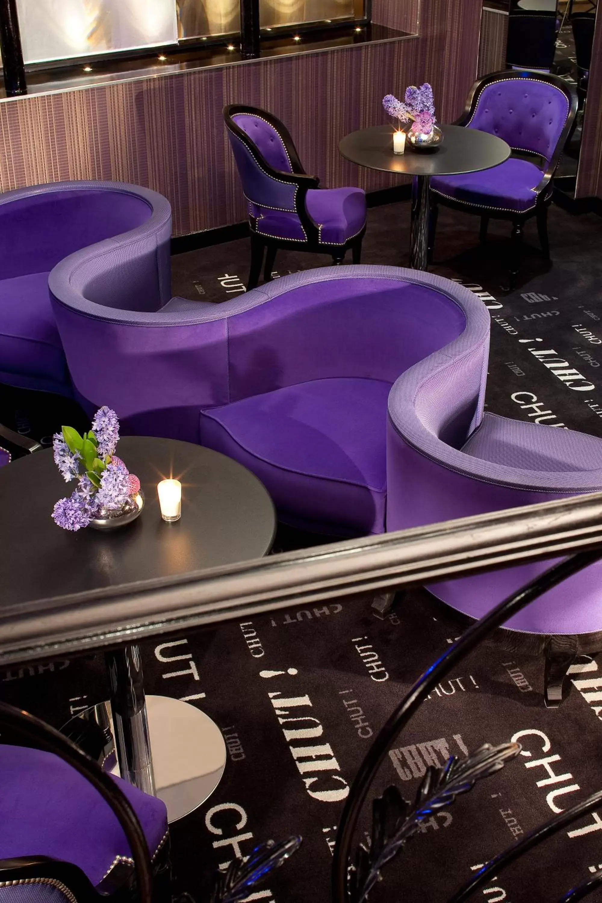 Lounge or bar in Secret de Paris - Hotel & Spa