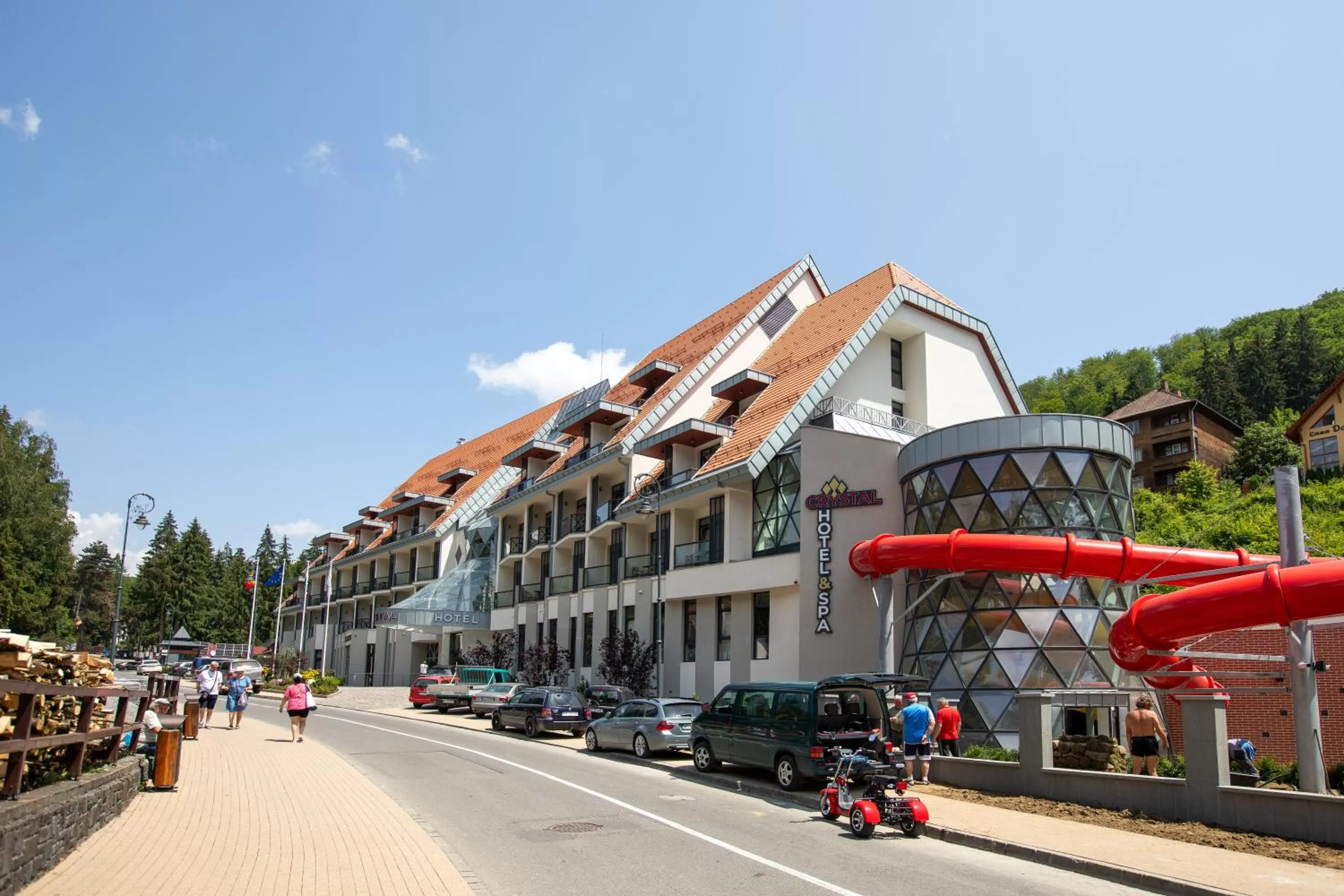 Property building in HOTEL CRYSTAL WELLNESS & SPA superior