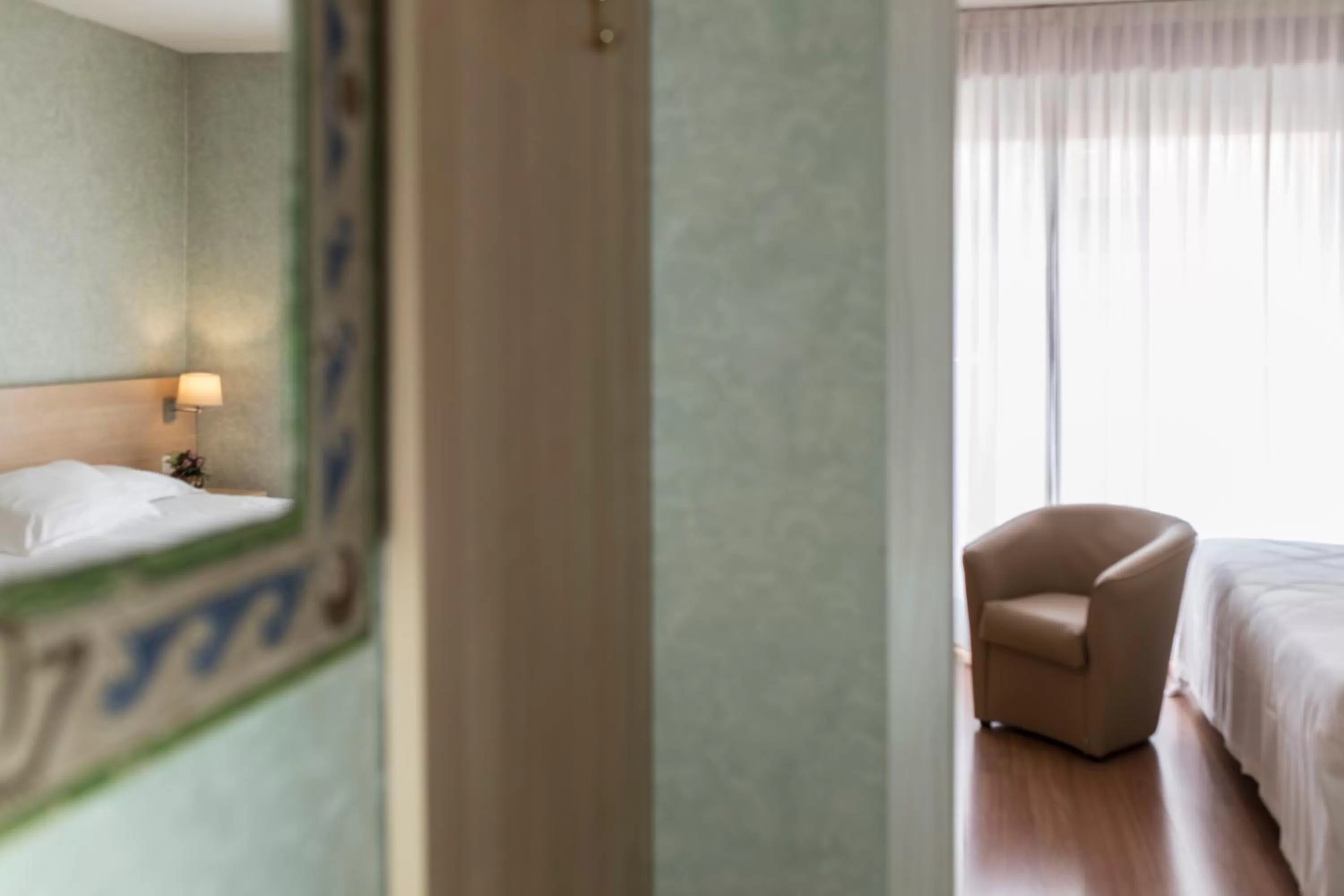 Bedroom, Bed in Hotel Donatello Imola