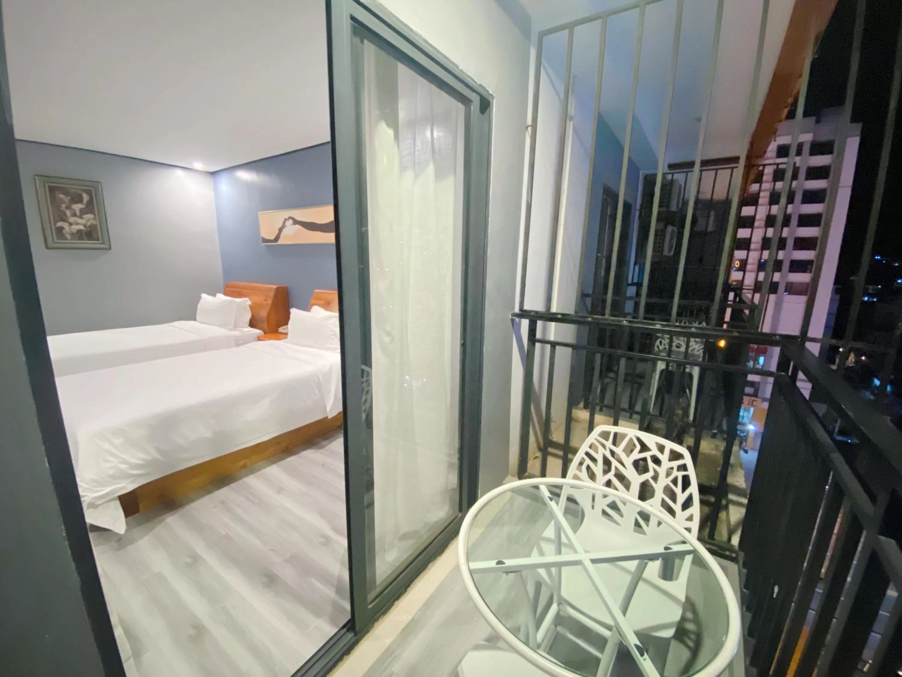 Photo of the whole room in Junlan Hotel