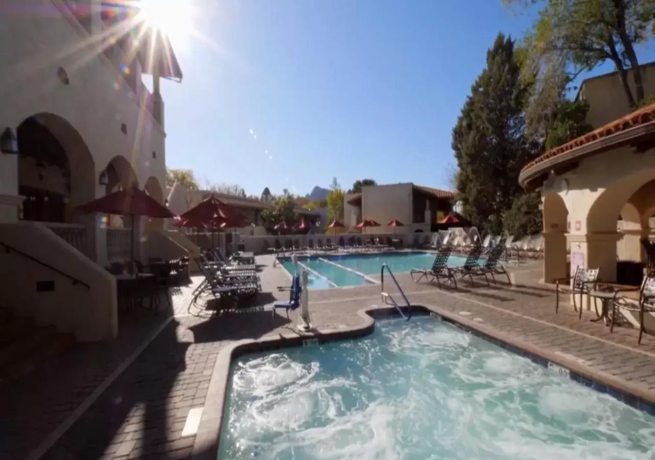 Hot Tub, Swimming Pool in Los Abrigados Resort and Spa