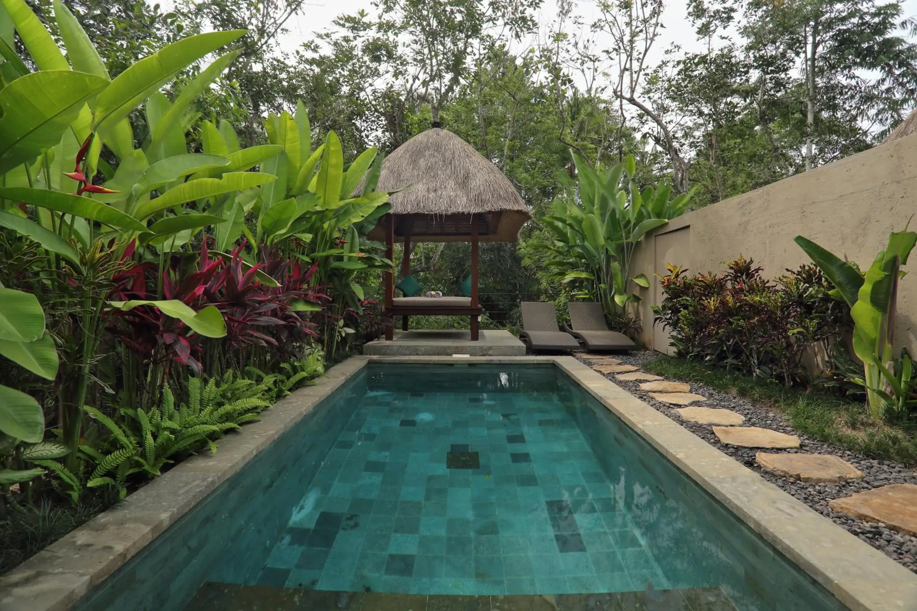 Garden, Swimming Pool in Temuku Villas Ubud - CHSE Certified