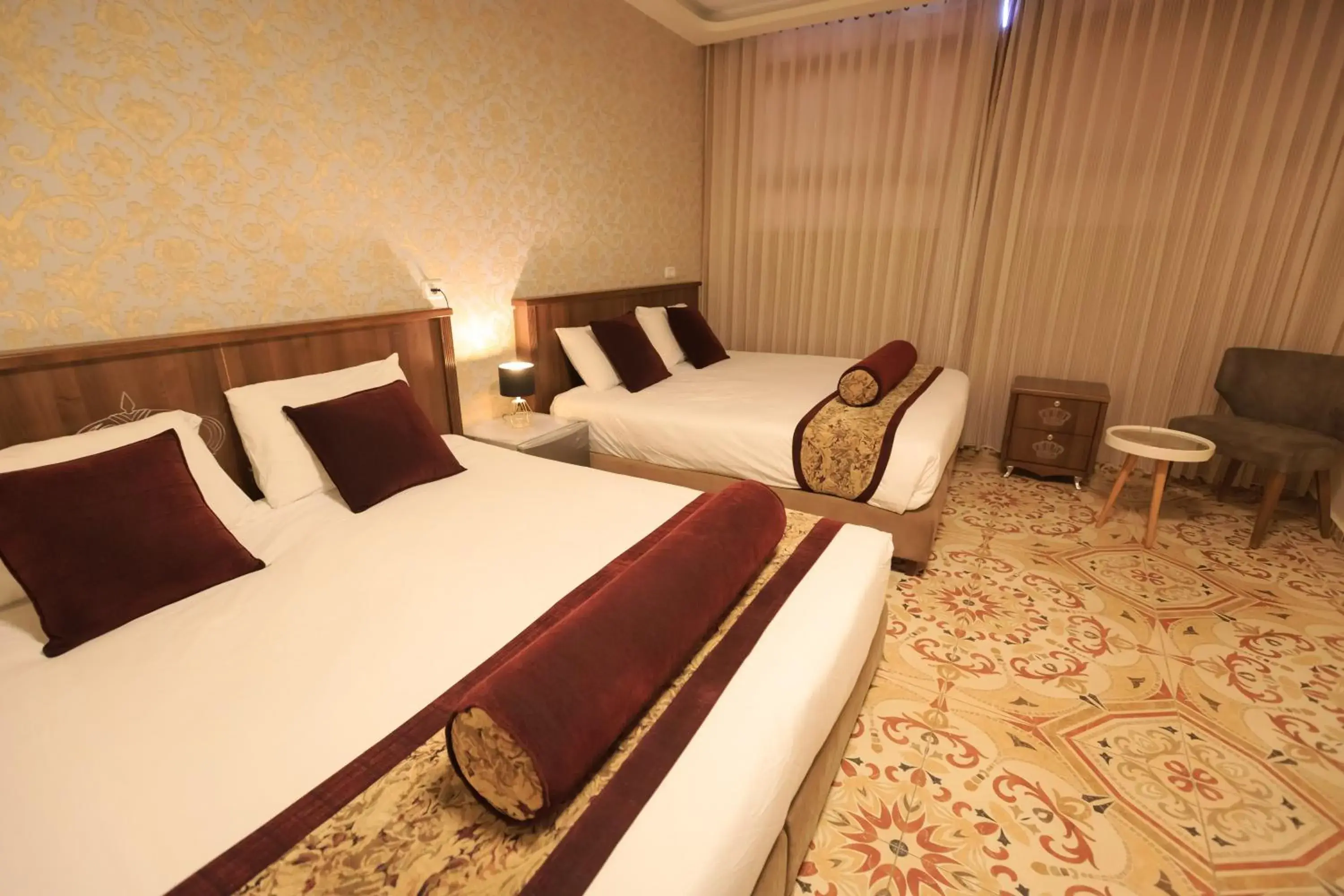 Photo of the whole room, Bed in Hashimi Hotel