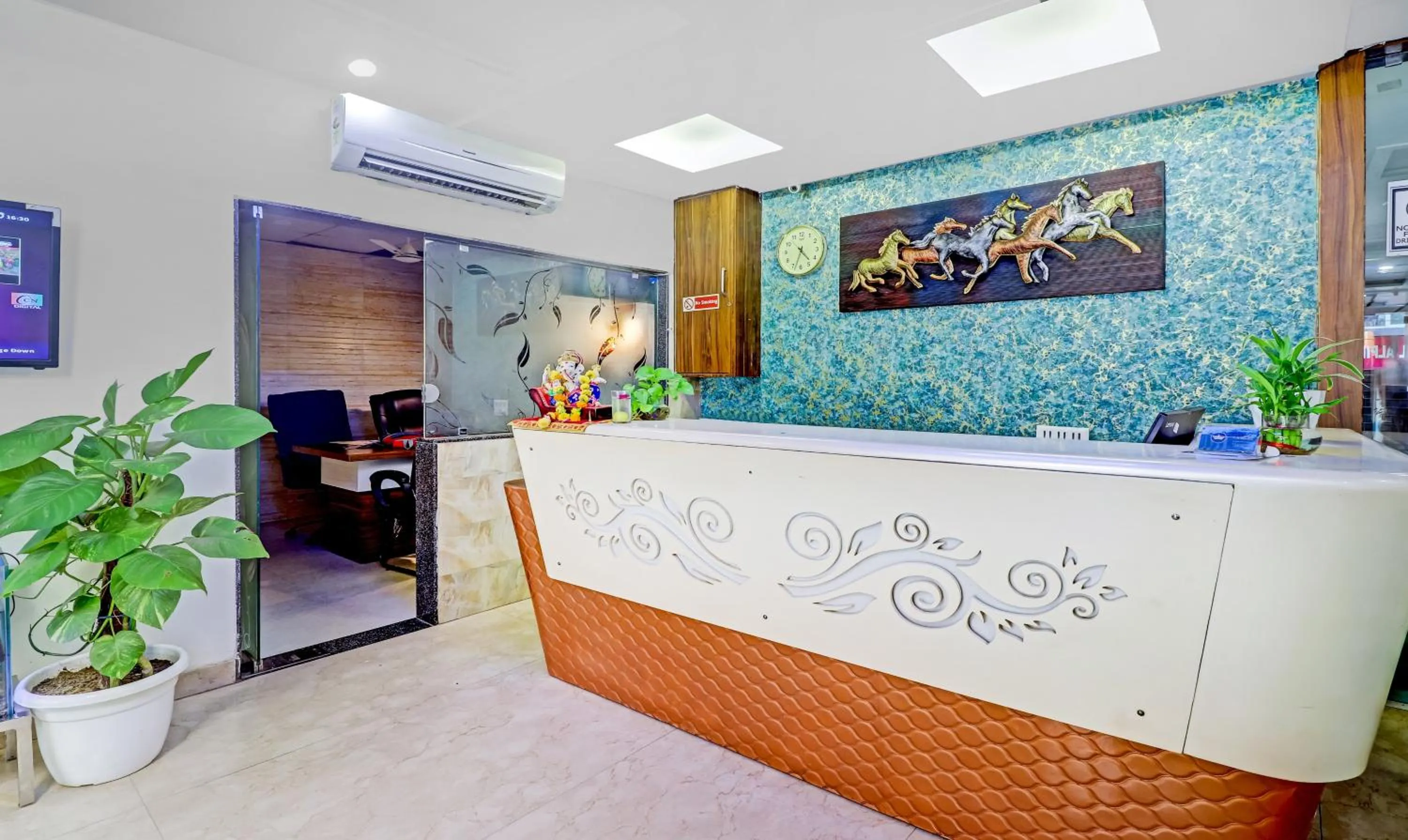 Lobby/Reception in Treebo Trend Taj Dream