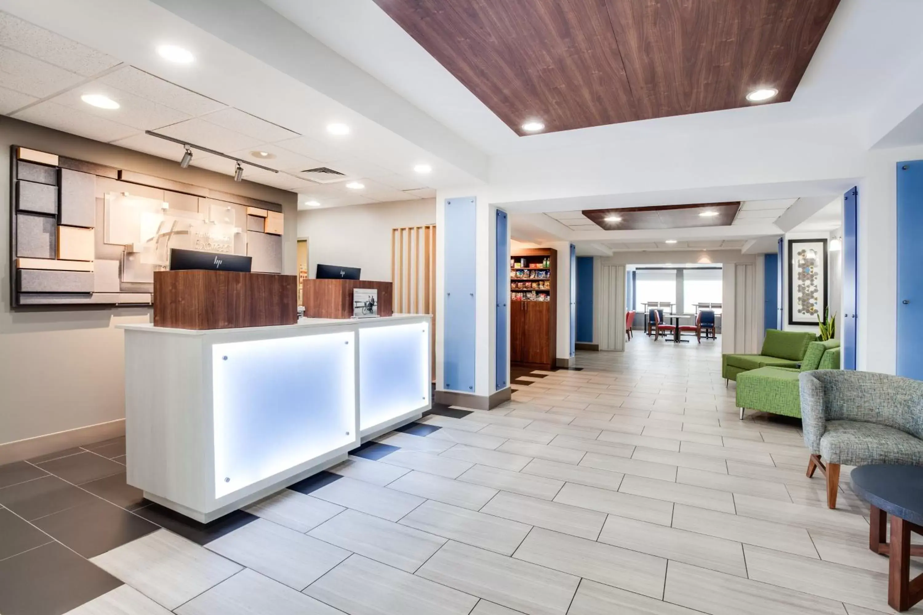 Lobby or reception, Lobby/Reception in Holiday Inn Express Hotel & Suites Clewiston, an IHG Hotel