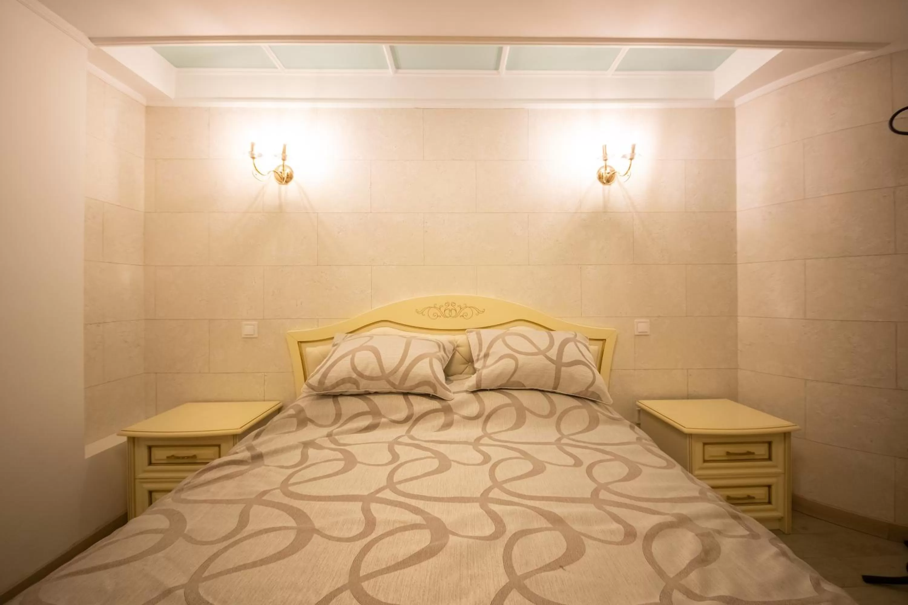 Bed in Hotel "Mandarin Clubhouse"