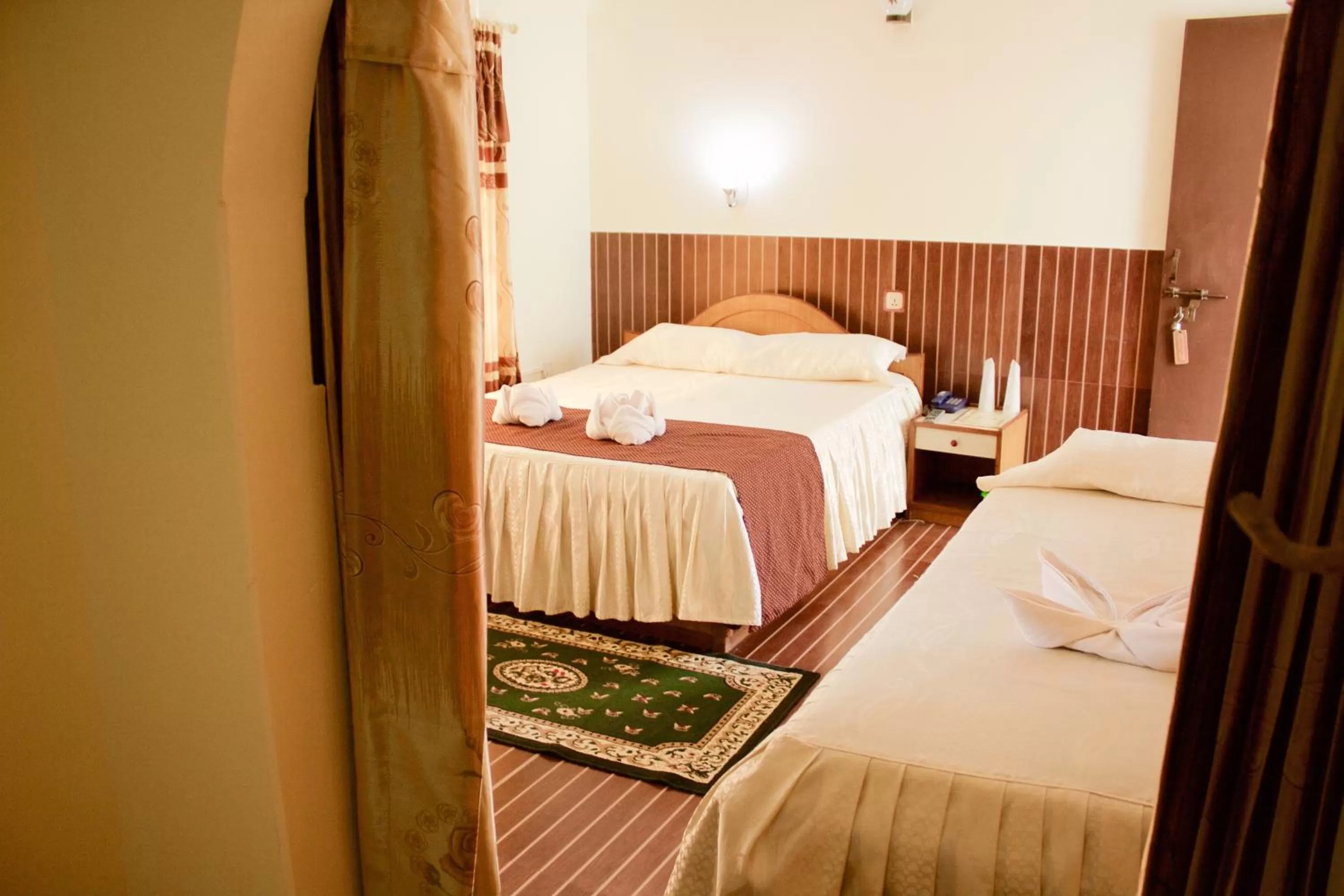 Bedroom, Bed in Hotel Himalayan Inn