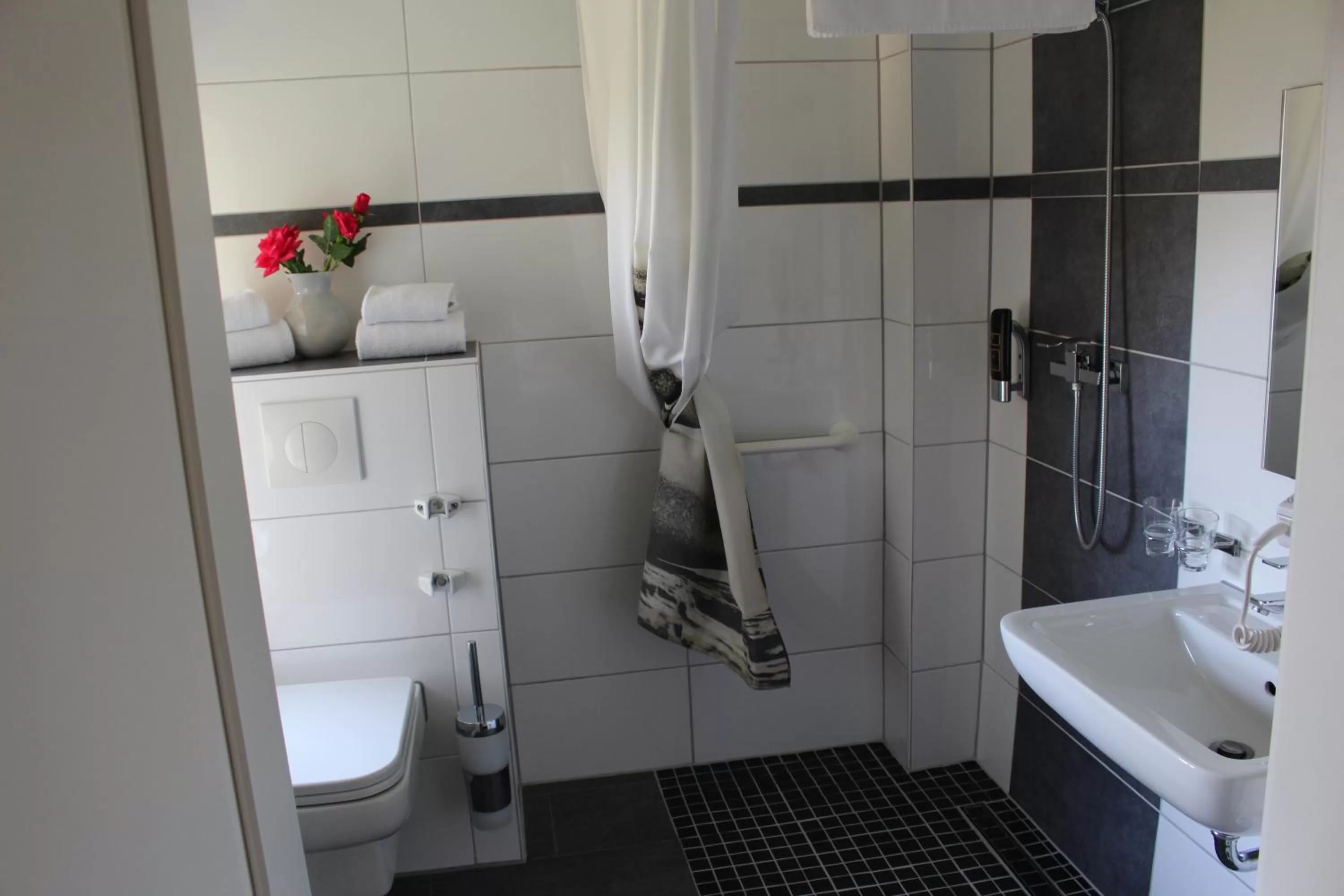 Bathroom in Forsthaus-Ferienhotel am Dobrock