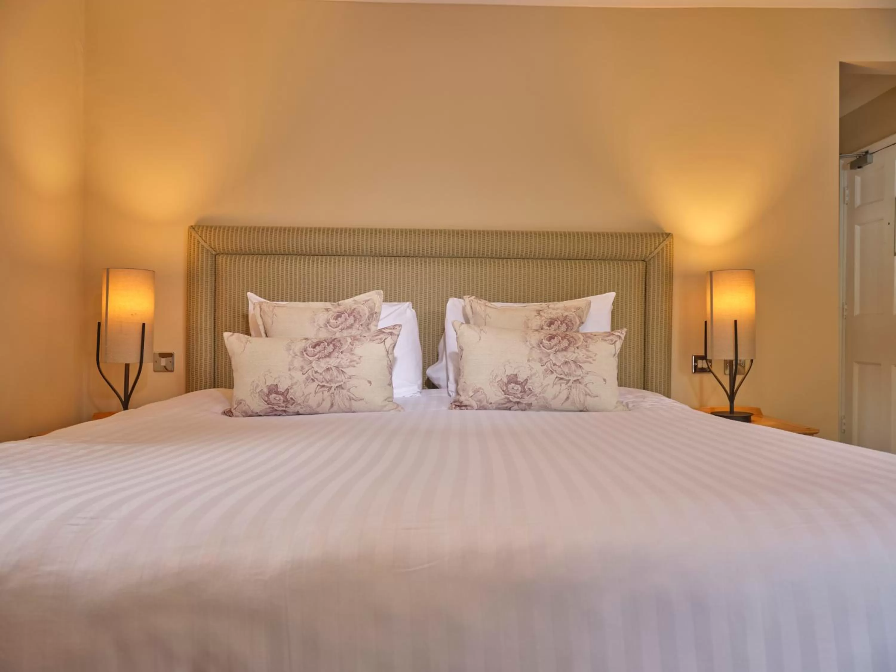 Bed in The Kingfisher