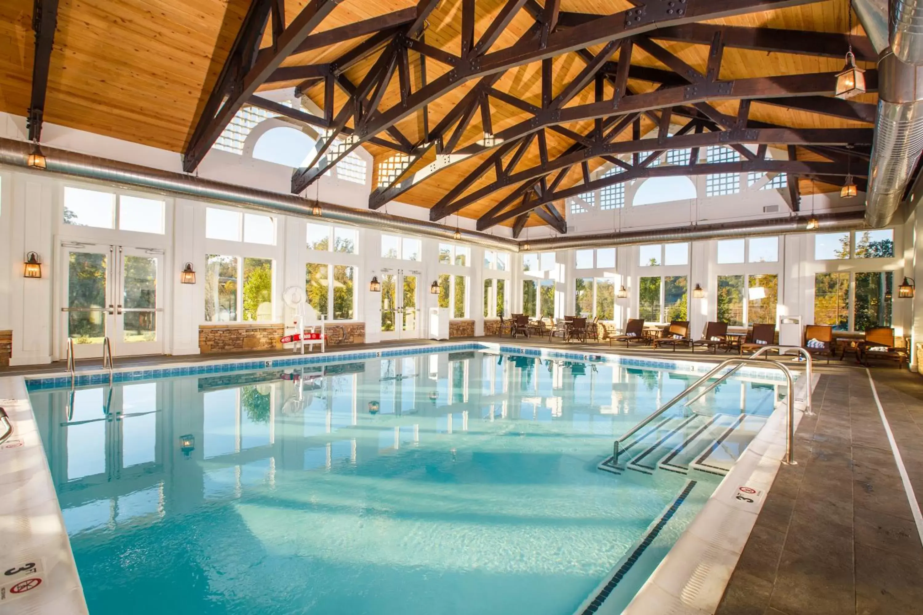 Swimming Pool in Dollywood's DreamMore Resort and Spa