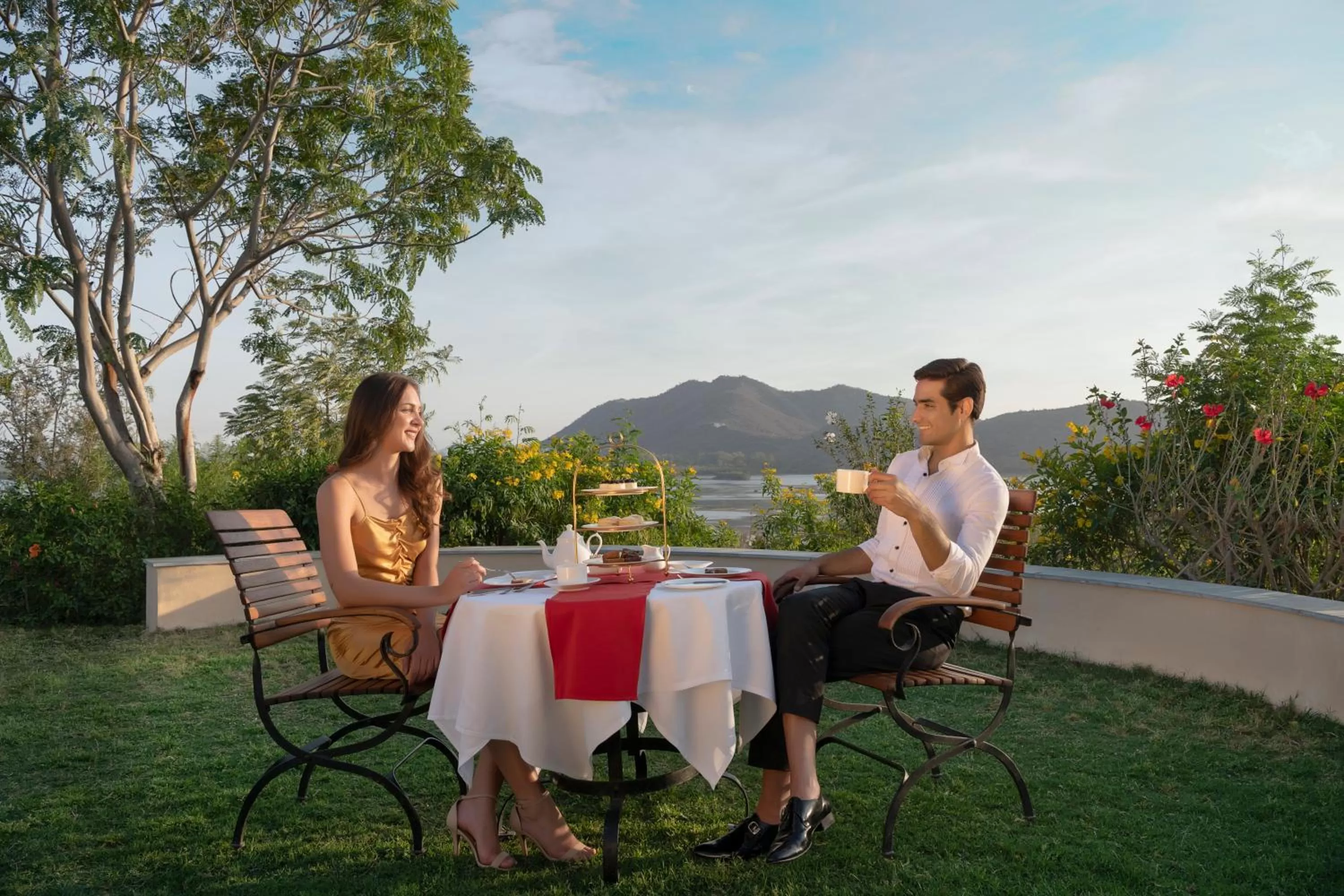 Dining area in Trident Udaipur
