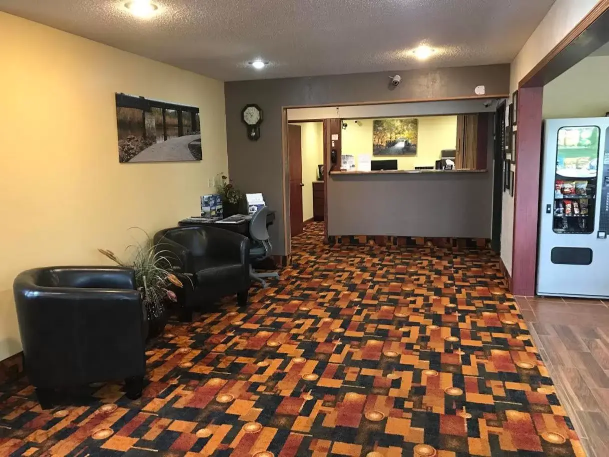 Lobby or reception, Lobby/Reception in Heartland Hotel & Suites