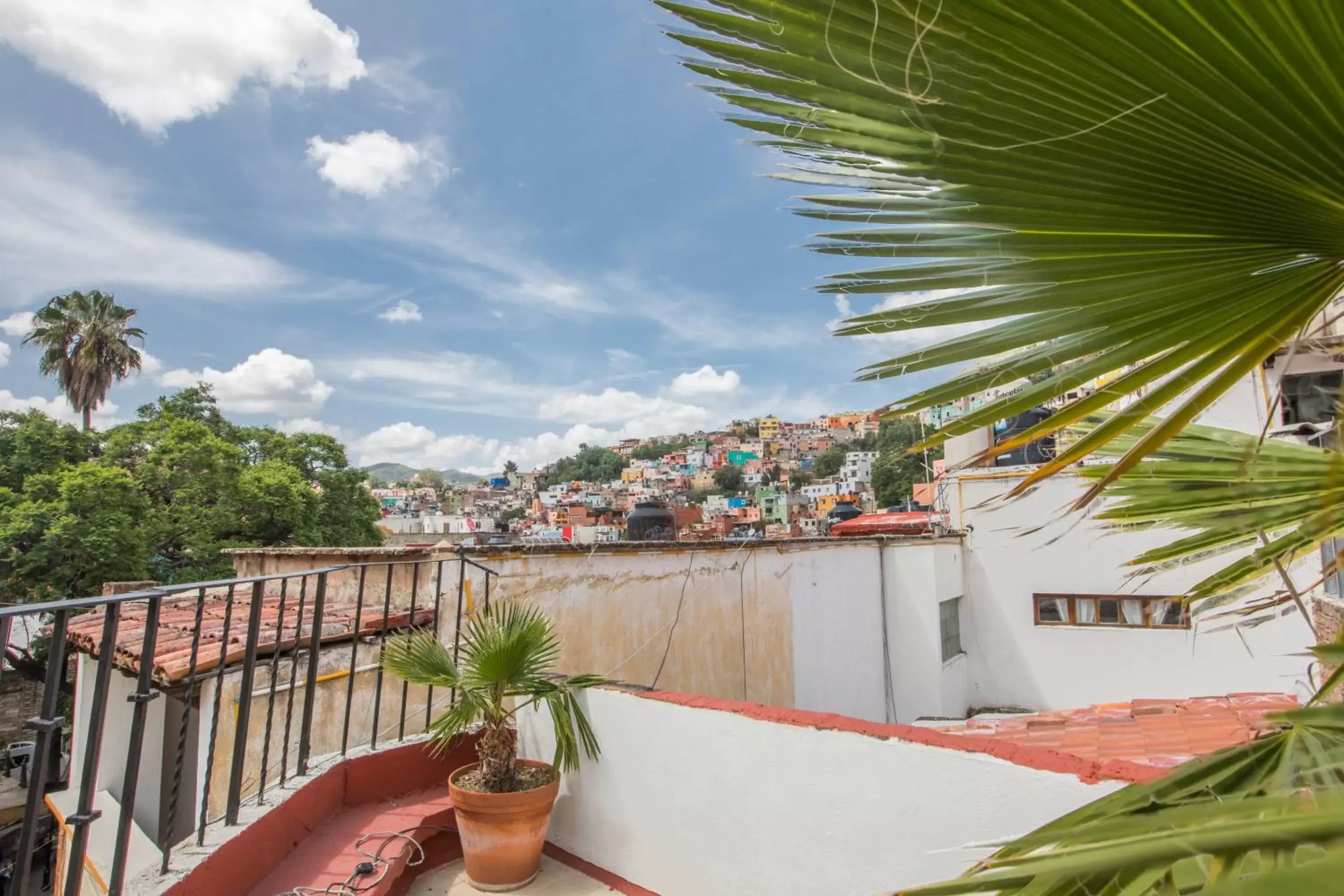 Street view in Hotel Casa Sangre de Cristo