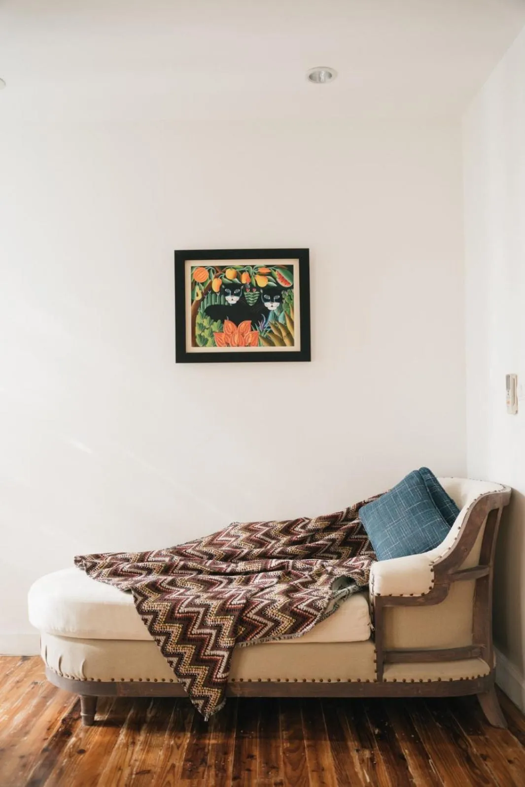 Decorative detail in Hotel Yayee