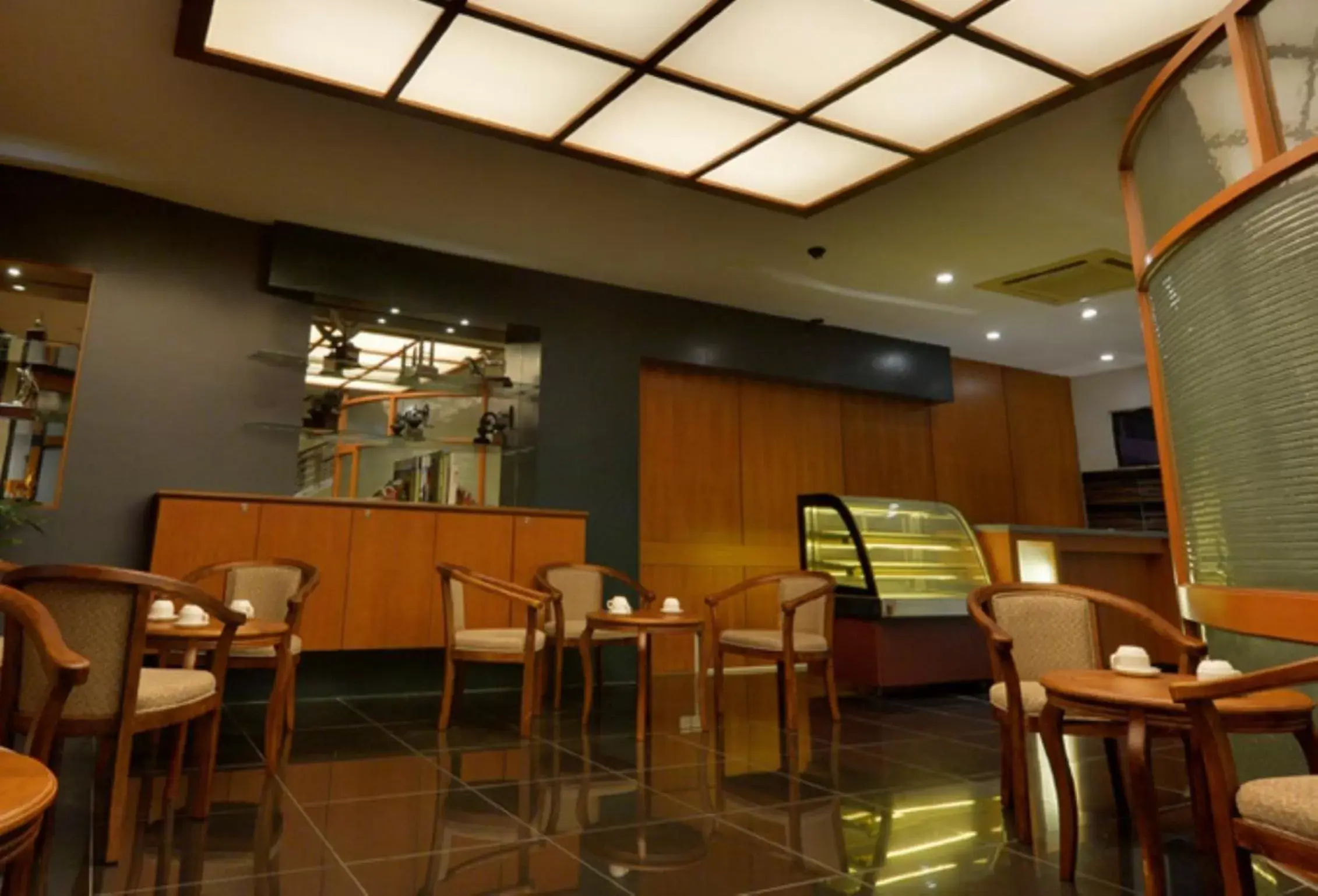 Lounge or bar, Lounge/Bar in Asiana Hotel