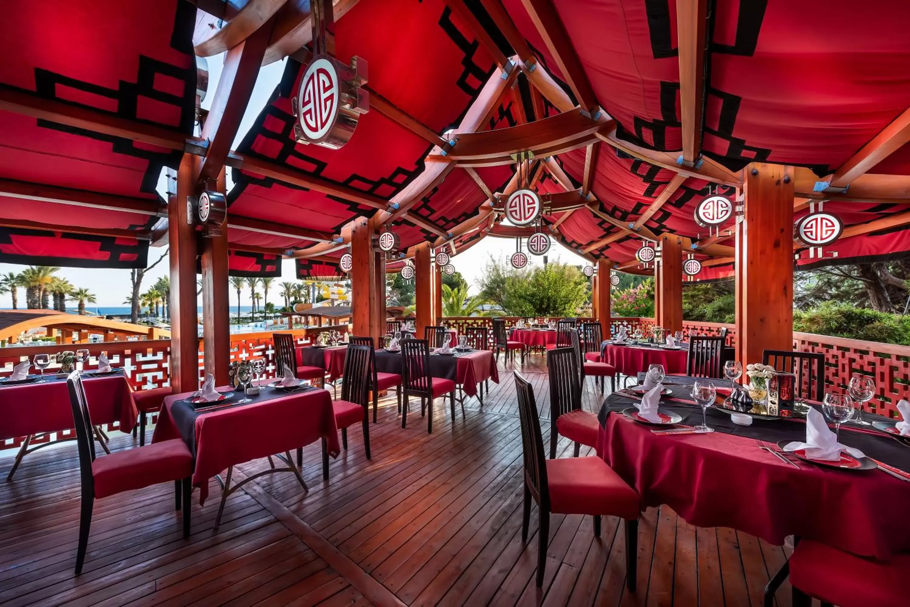Restaurant/Places to Eat in Cornelia De Luxe Resort