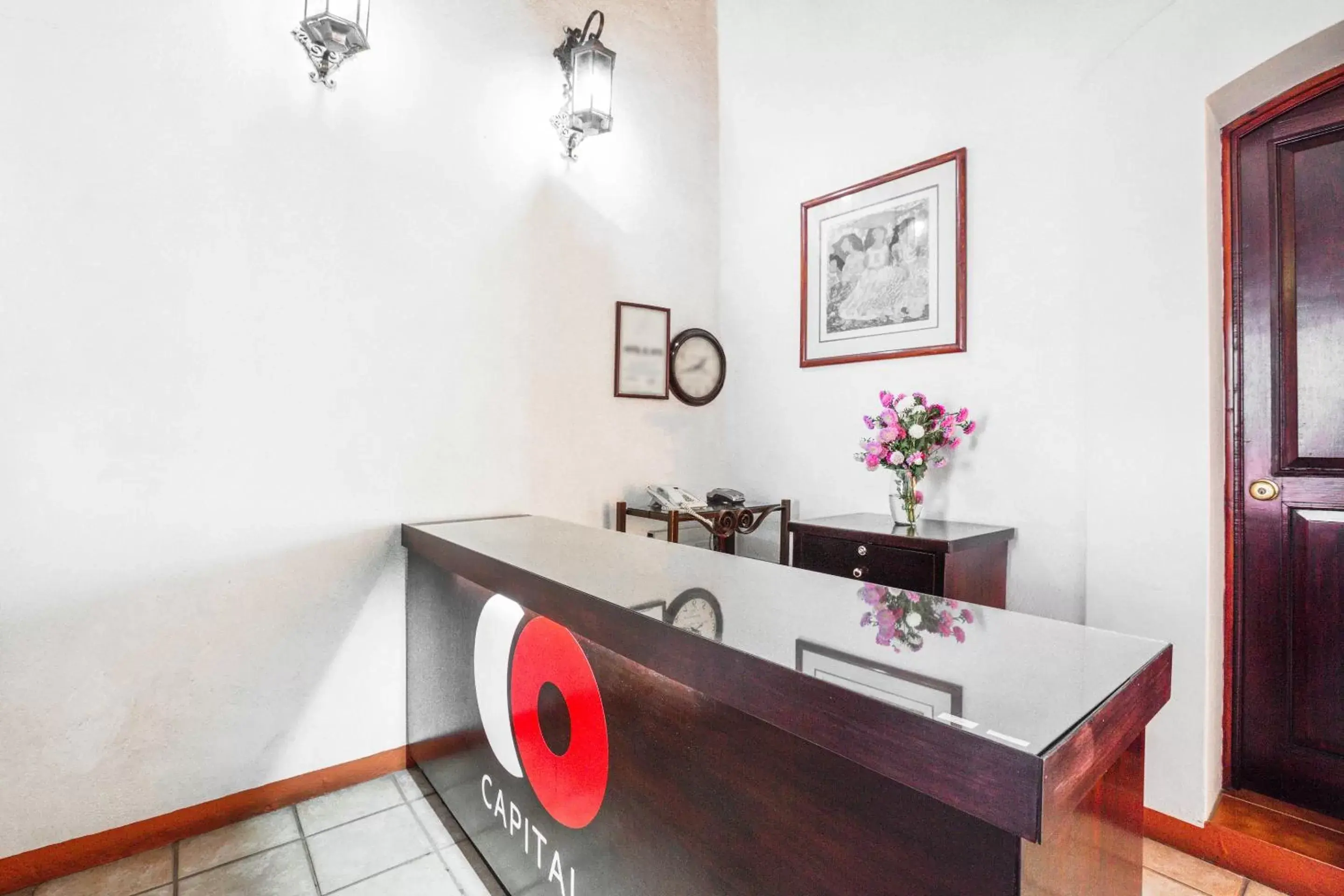 Lobby or reception, Bathroom in Hotel El Nito Posada