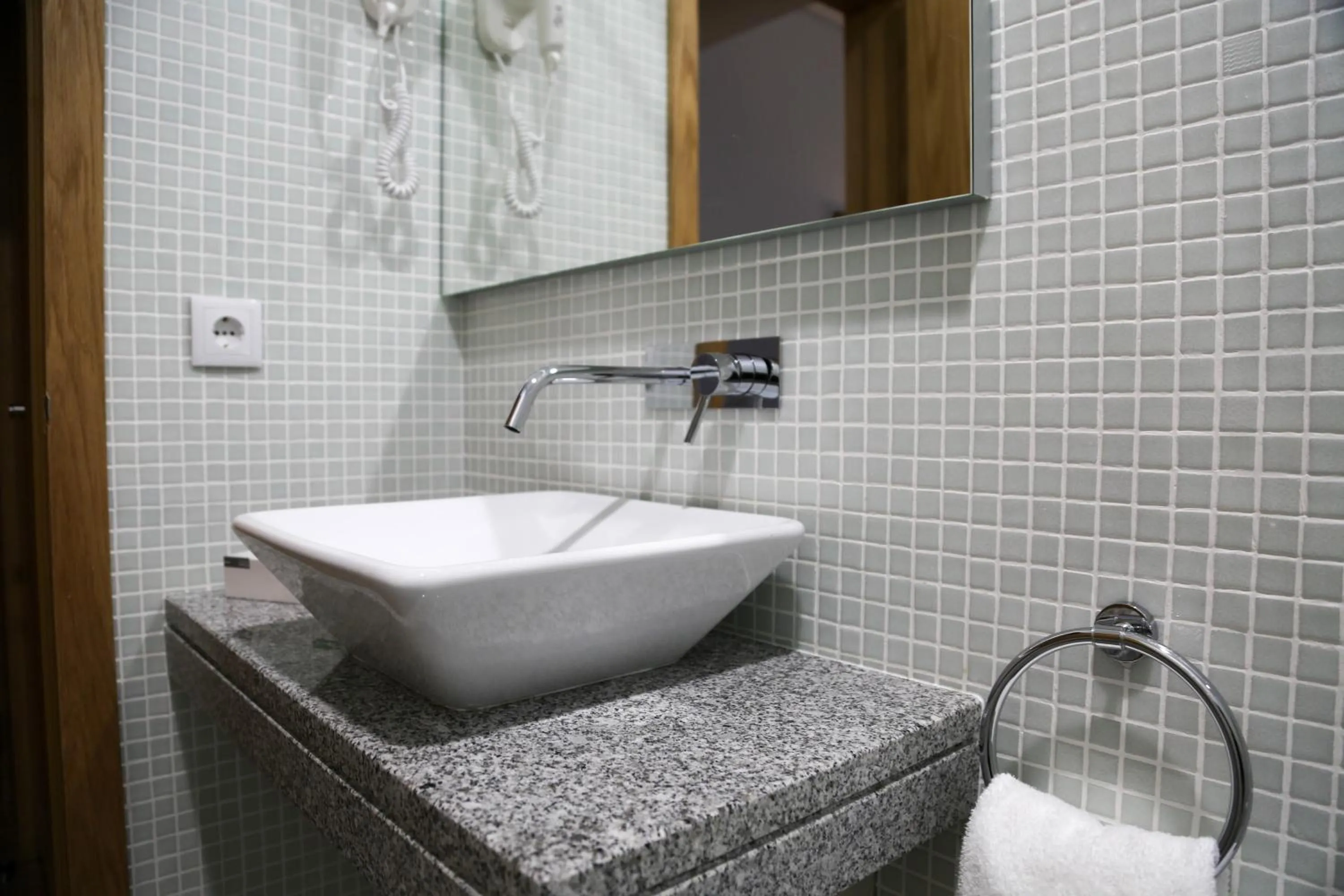 Bathroom in INATEL Manteigas