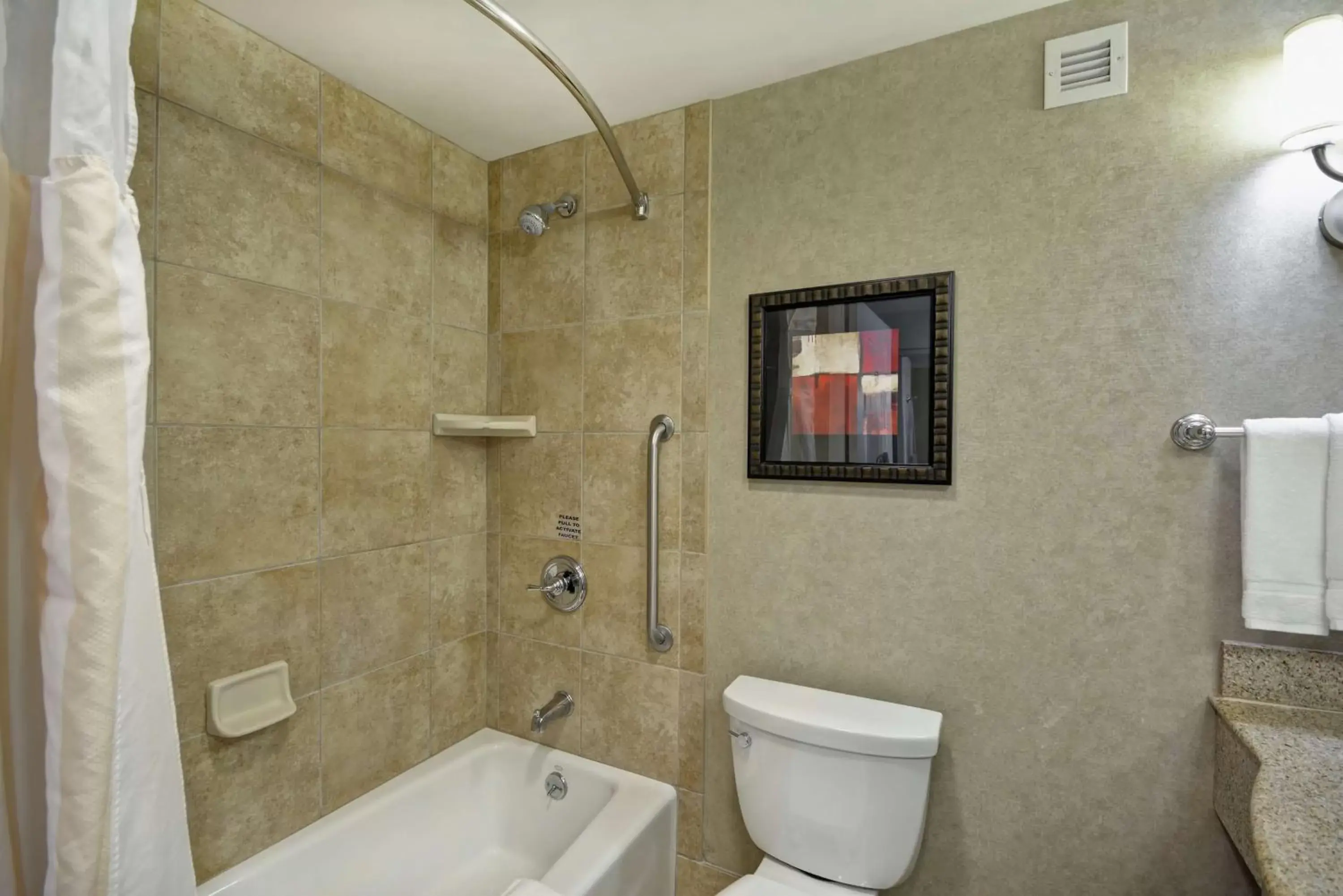Bathroom in Hilton Garden Inn Toledo / Perrysburg