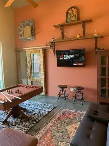 Two-Bedroom House in Cozy Cactus Resort sorta-kinda Two-Bedroom House in Cozy Cactus Resort sorta-kinda