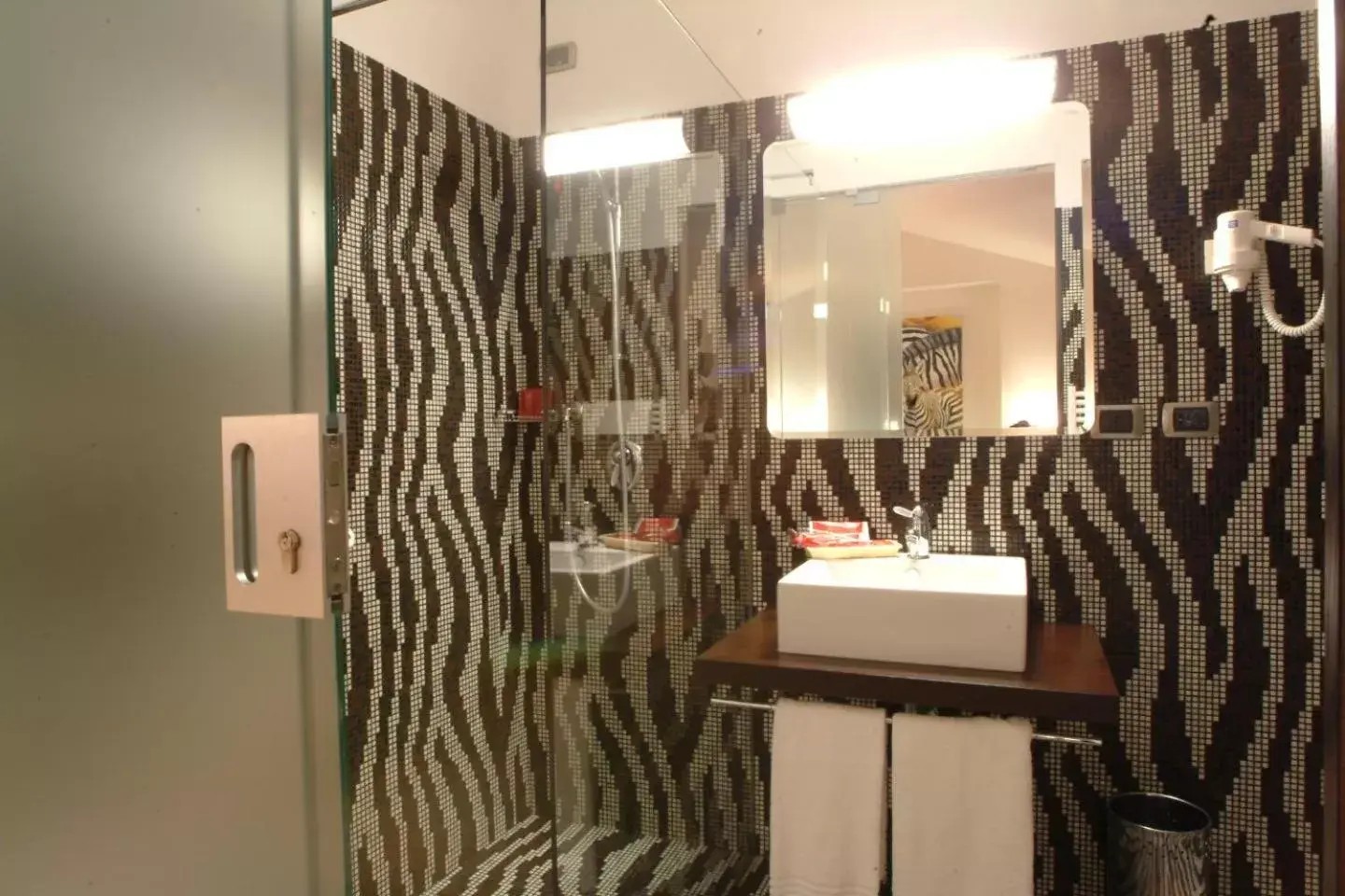 Shower, Bathroom in Motel K