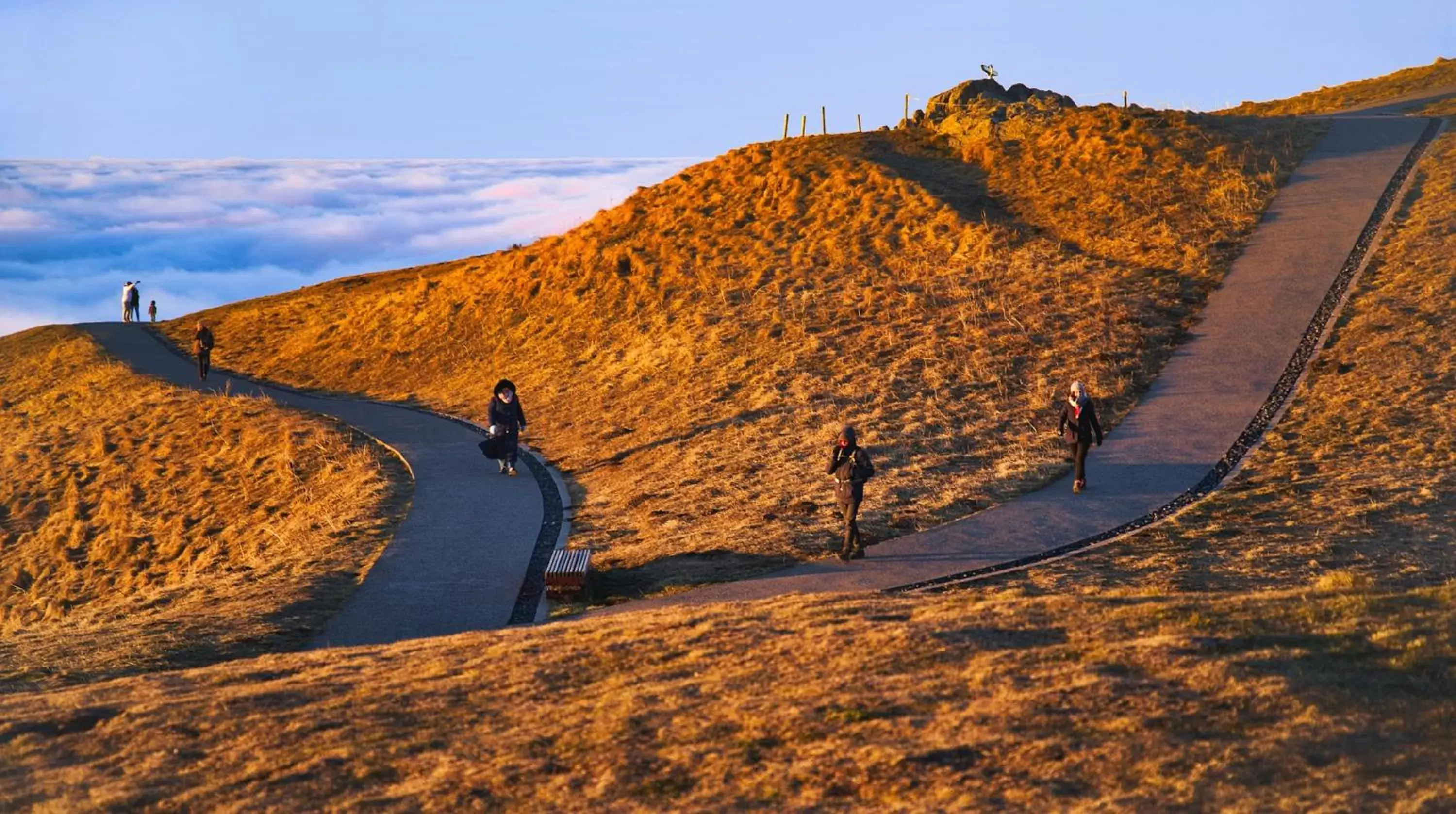 Hiking, Bird's-eye View in Hôtel ibis Styles Clermont-Ferrand Gare