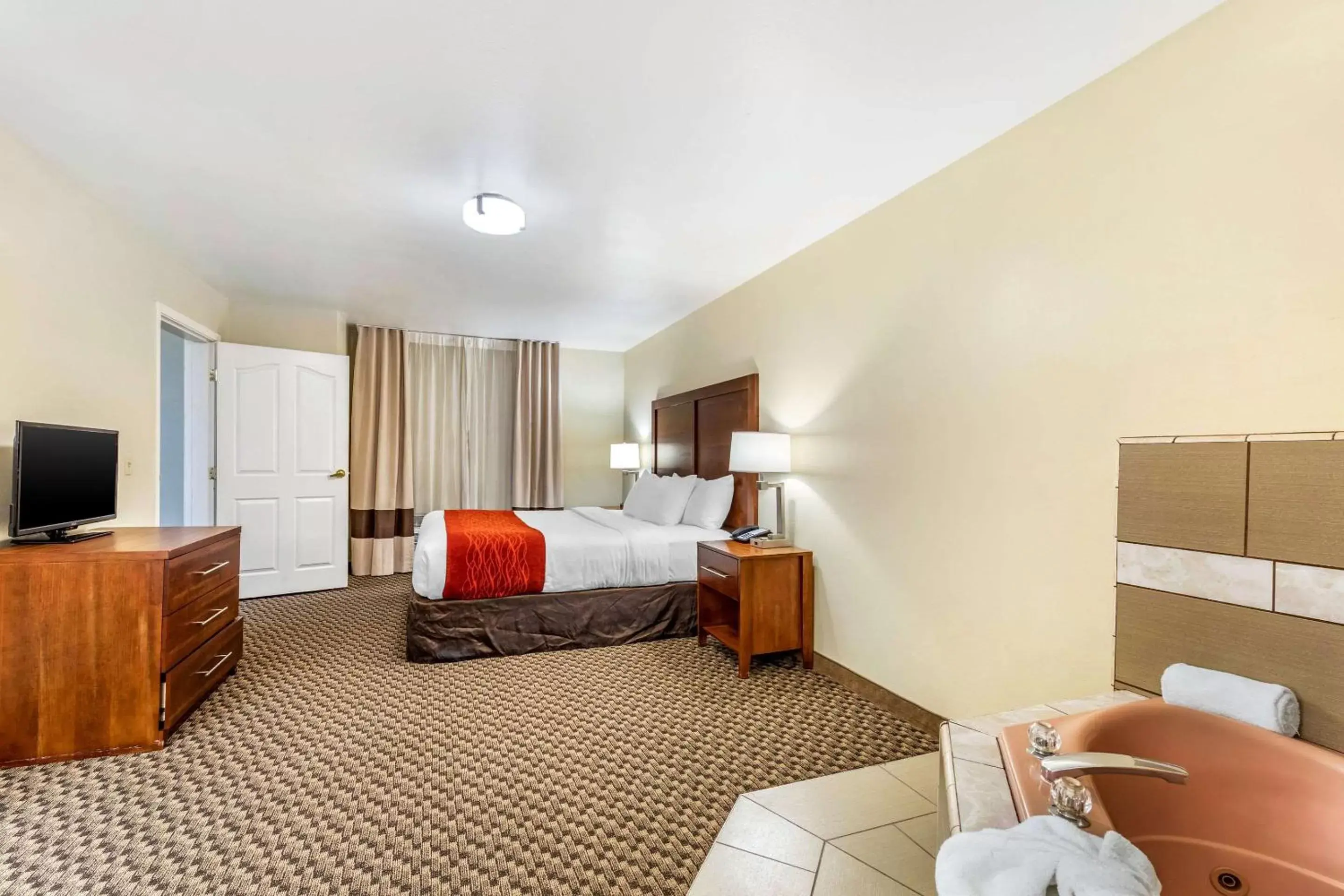Photo of the whole room in Comfort Inn & Suites Lancaster Antelope Valley