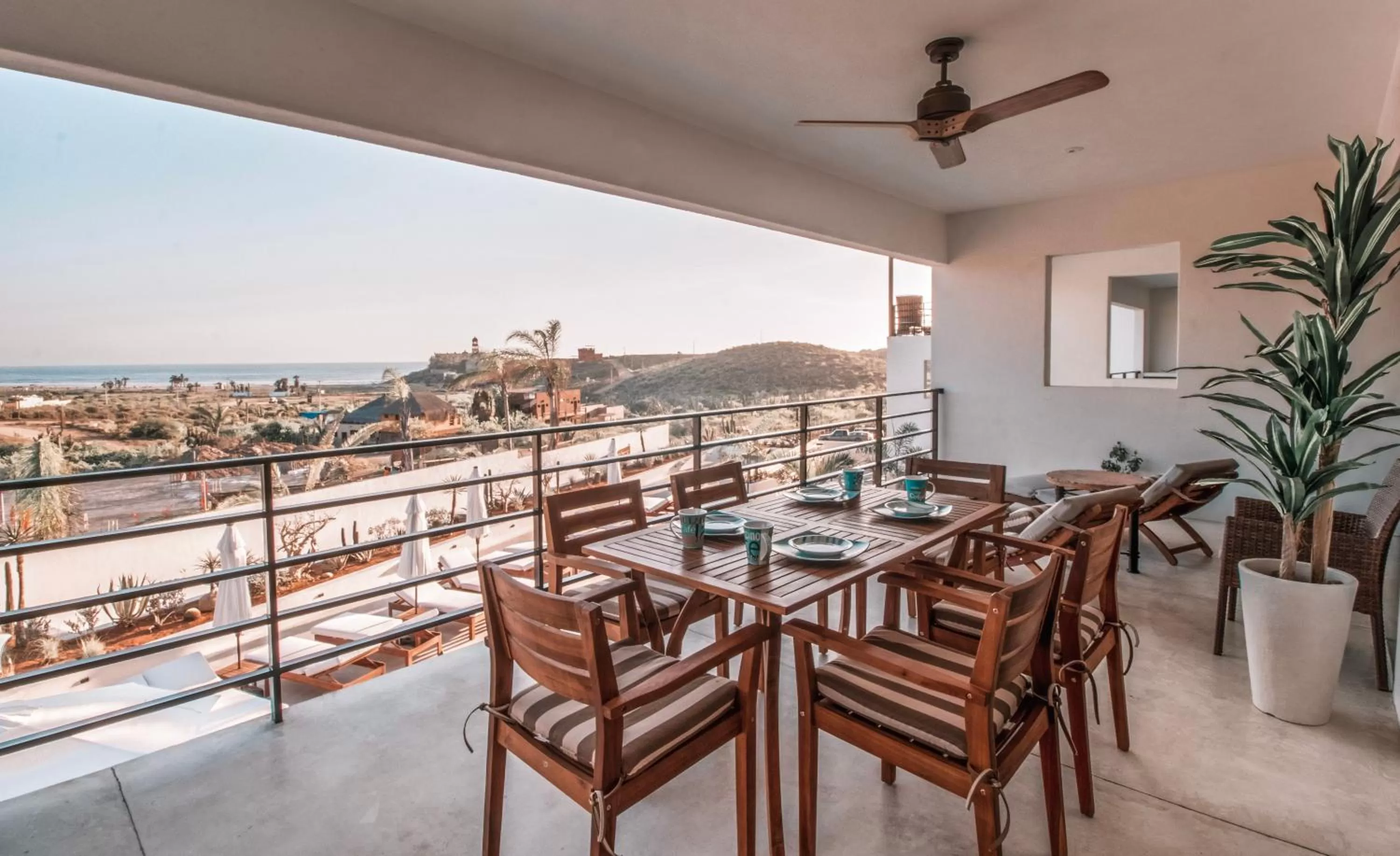 Balcony/Terrace in Cerritos Surf Residences