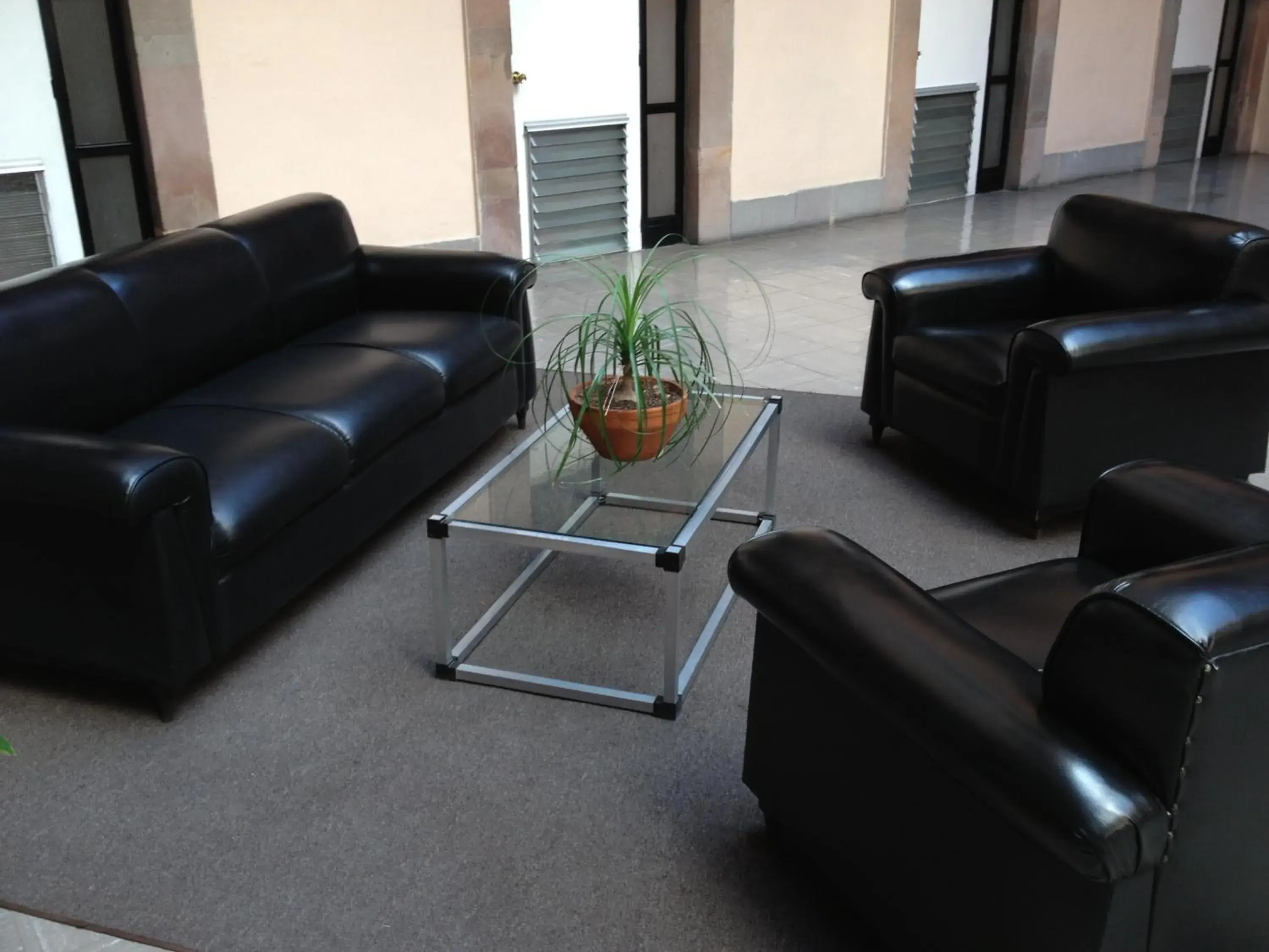 Seating Area in Hotel Gomez de Celaya