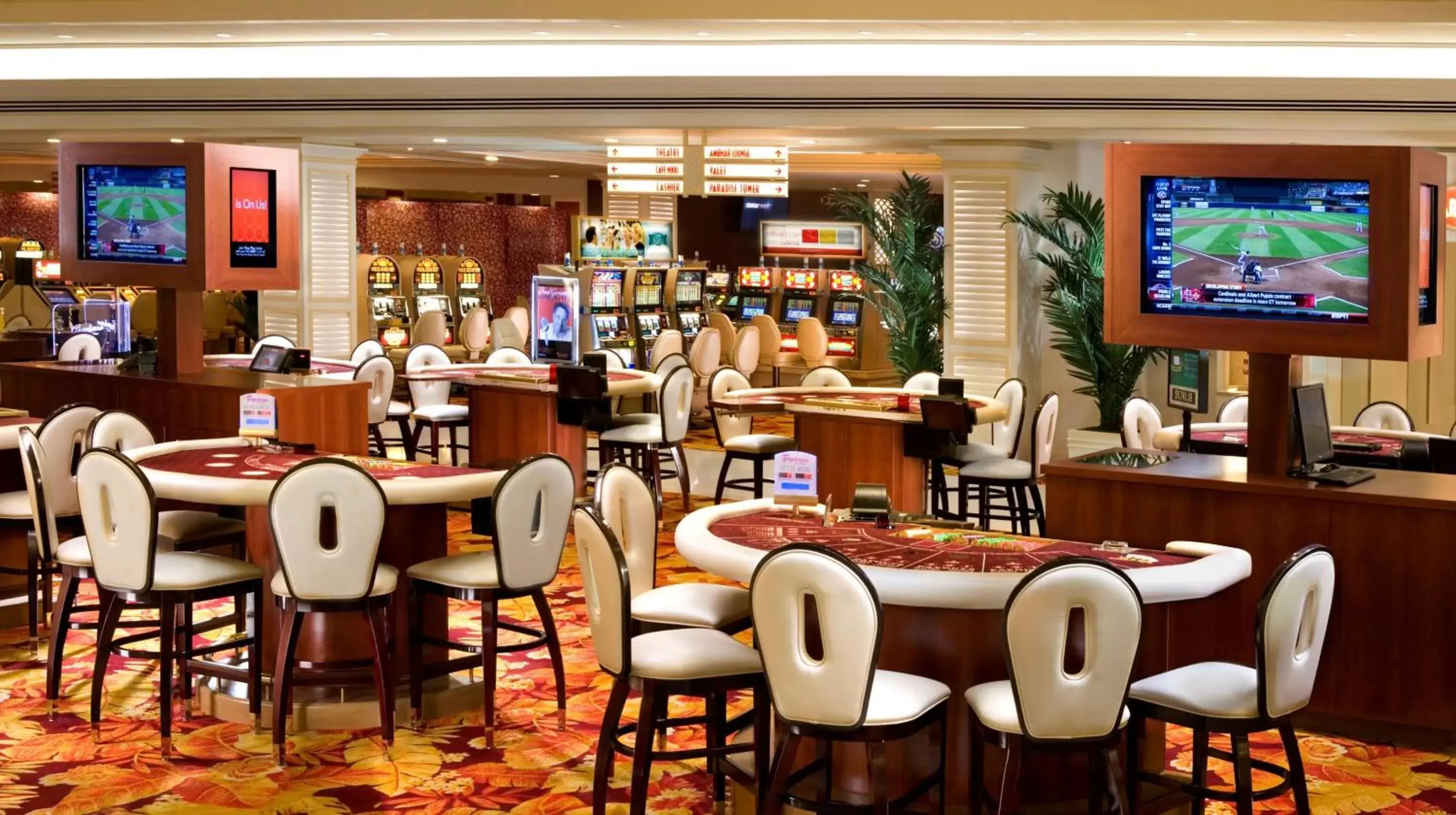 Lounge or bar, Restaurant/Places to Eat in Tropicana Las Vegas a DoubleTree by Hilton Resort & Casino - Free Parking