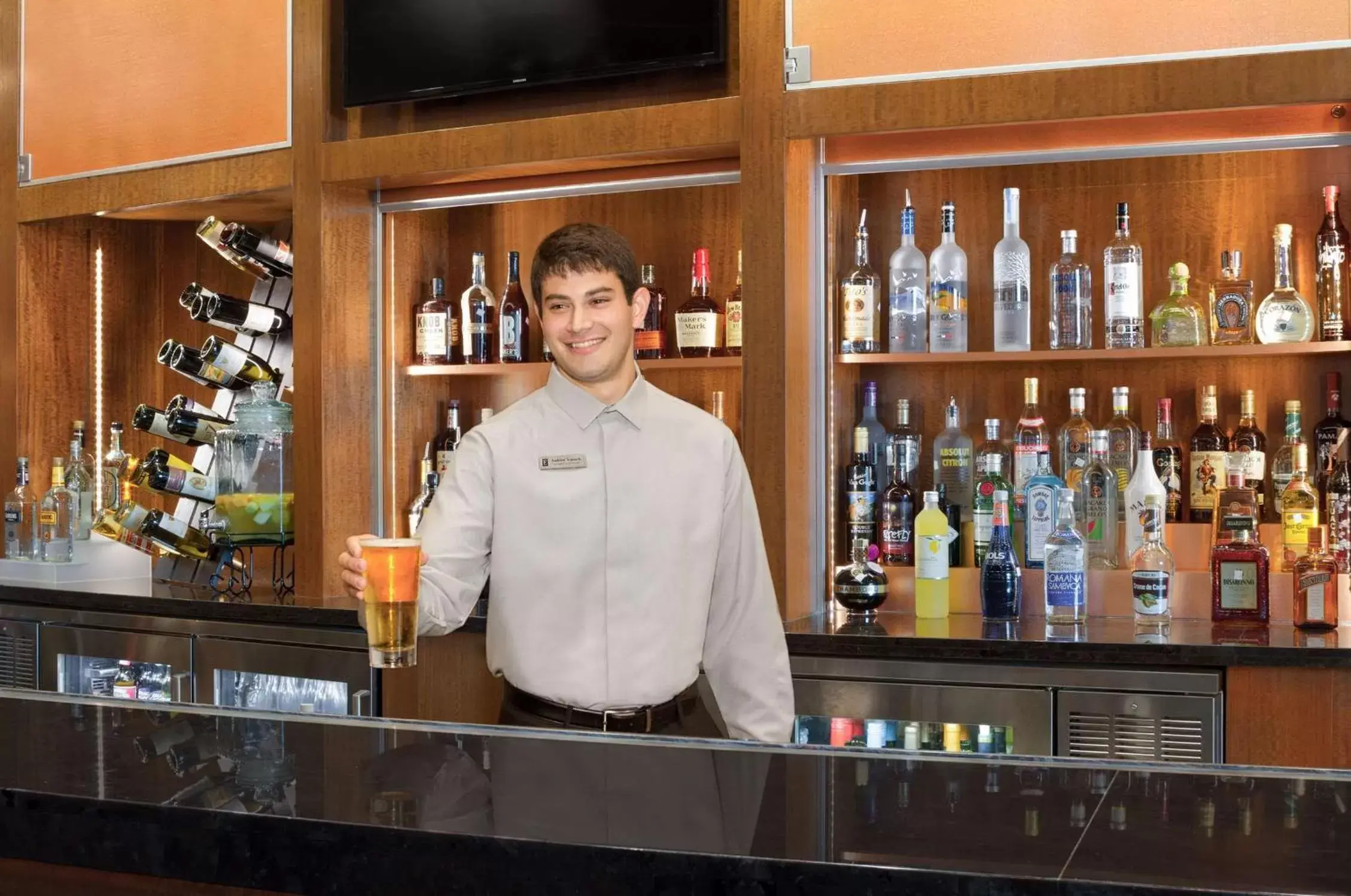 Lounge or bar, Lounge/Bar in Embassy Suites Springfield