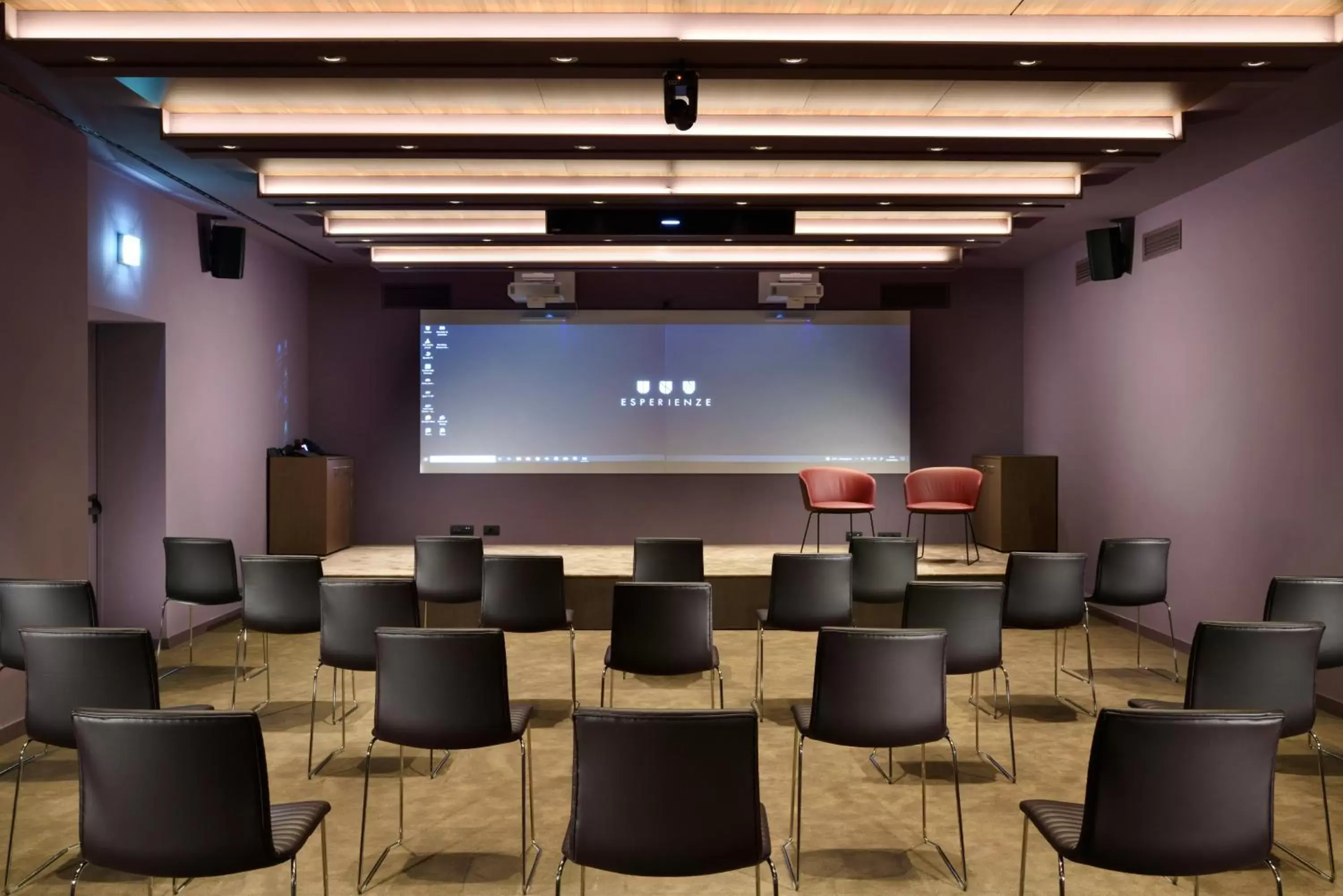 Meeting/conference room in Milano Verticale | UNA Esperienze