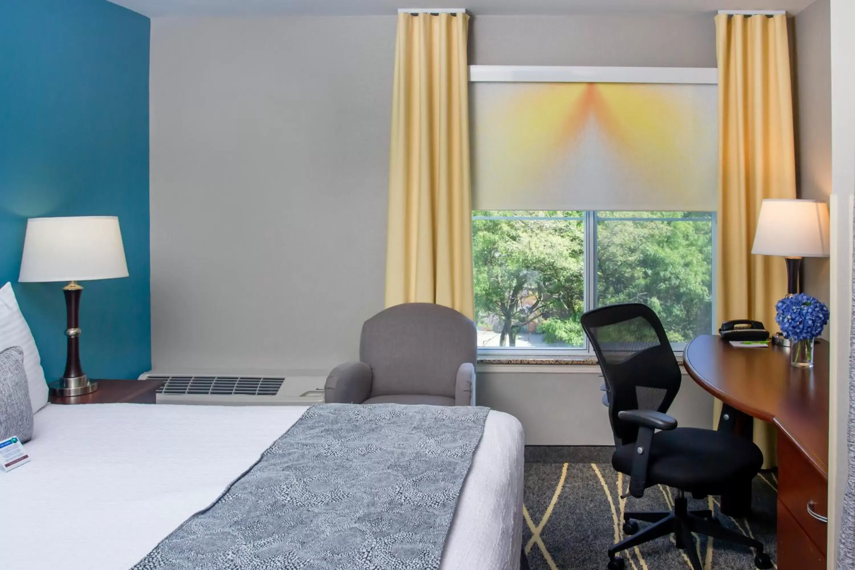 Bedroom, Bed in Belltown Inn Bedroom, Bed in Belltown Inn