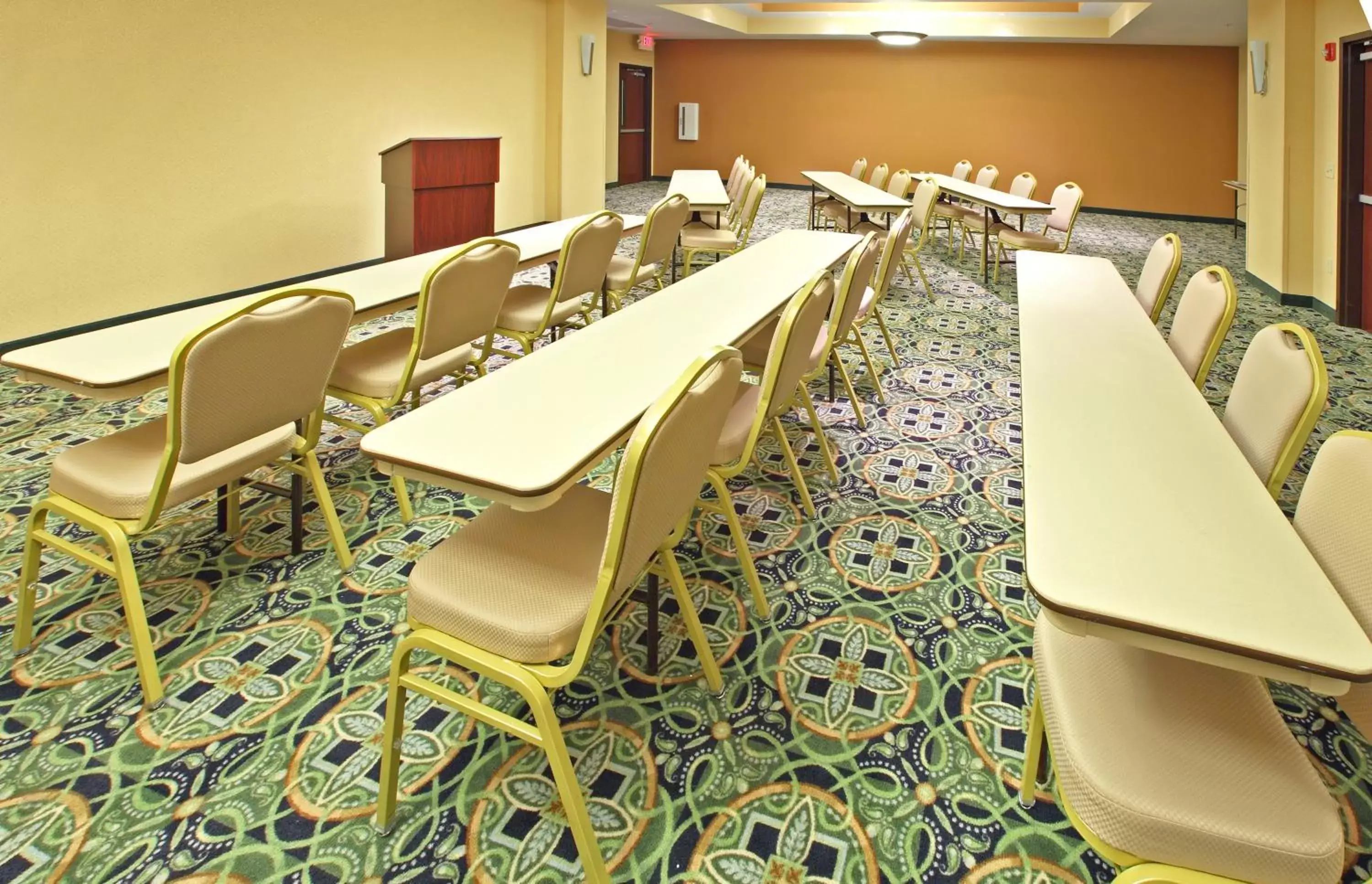 Meeting/conference room in Hyatt House Bentonville Rogers