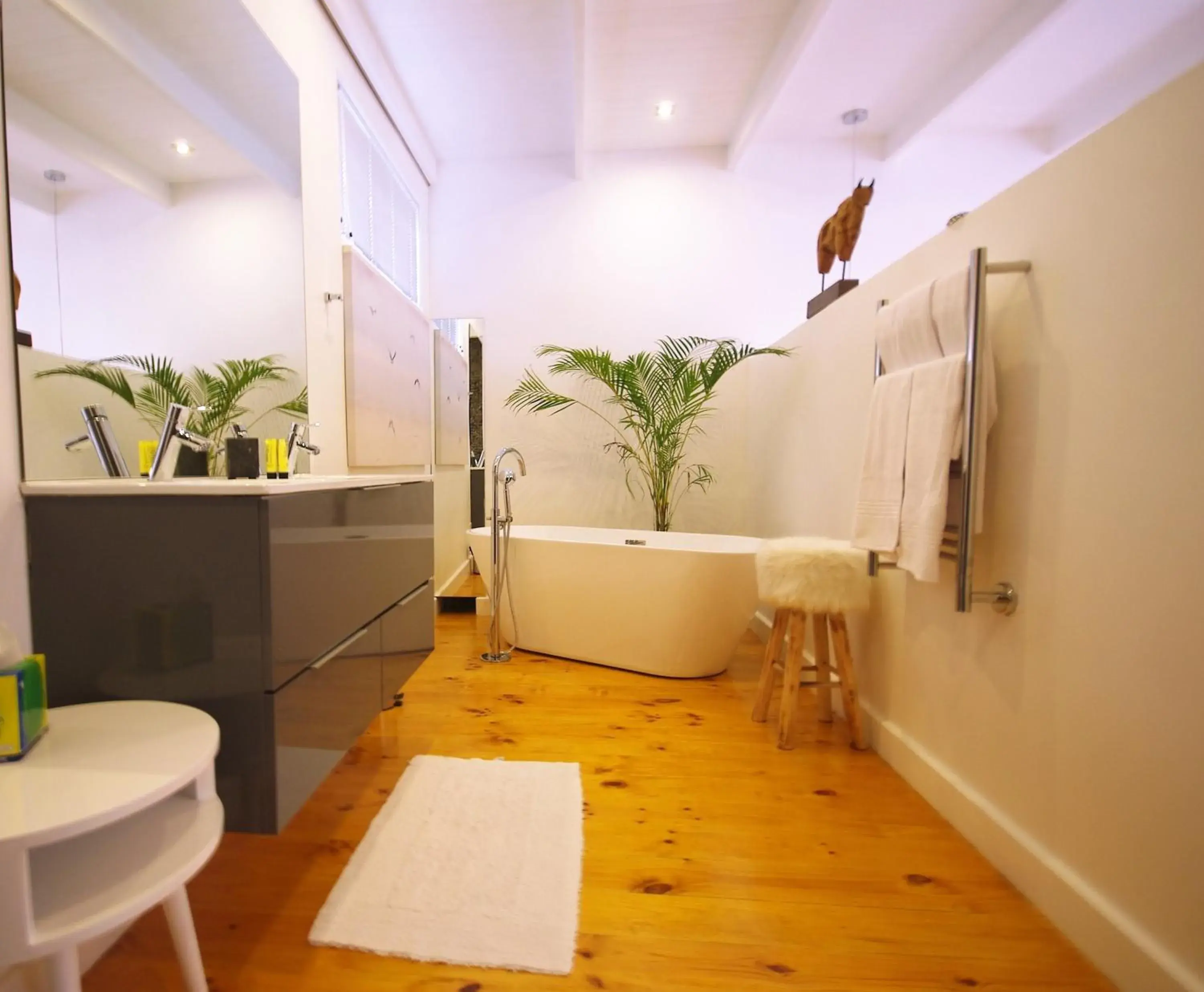 Bathroom in DysArt Boutique Hotel