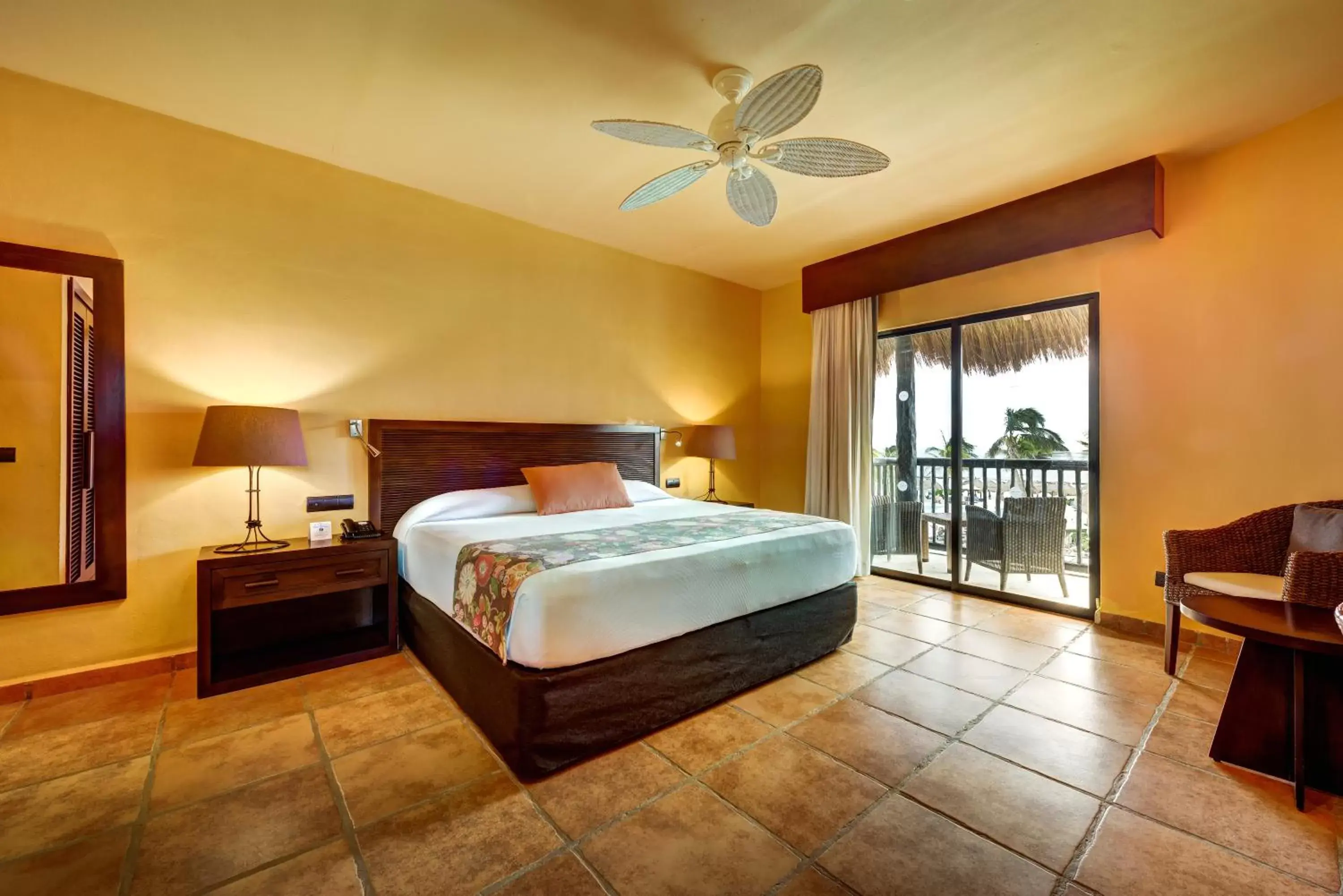 Bed in Catalonia Riviera Maya Resort & Spa- All Inclusive