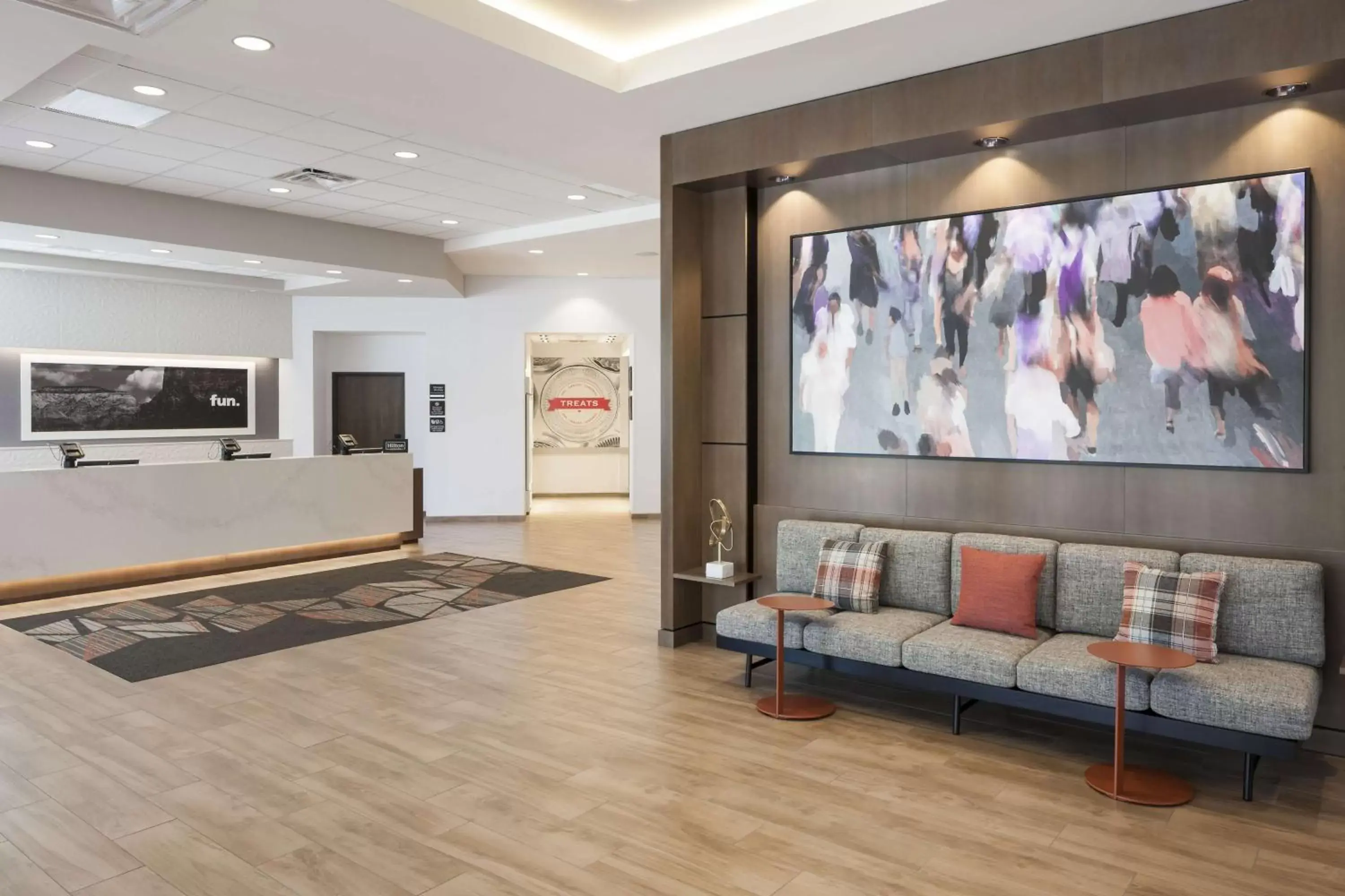 Lobby or reception, Seating Area in Hampton Inn & Suites Phoenix Downtown