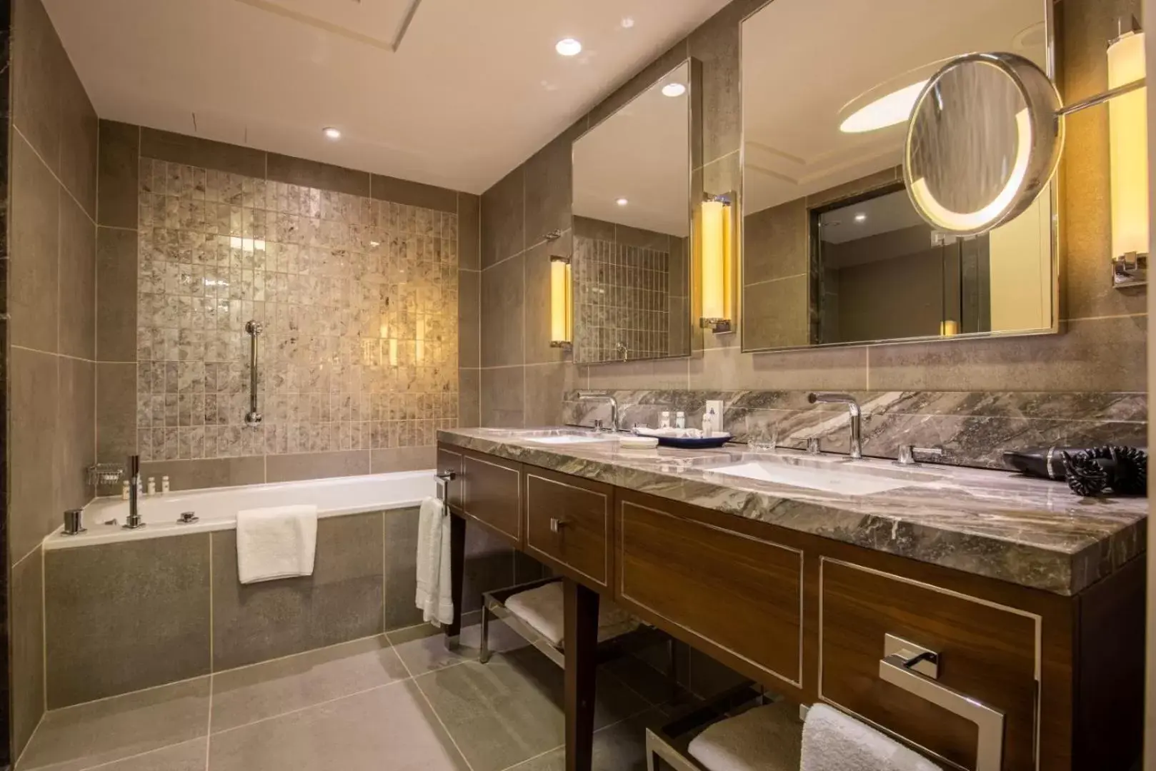 Bathroom in International Hotel Tashkent