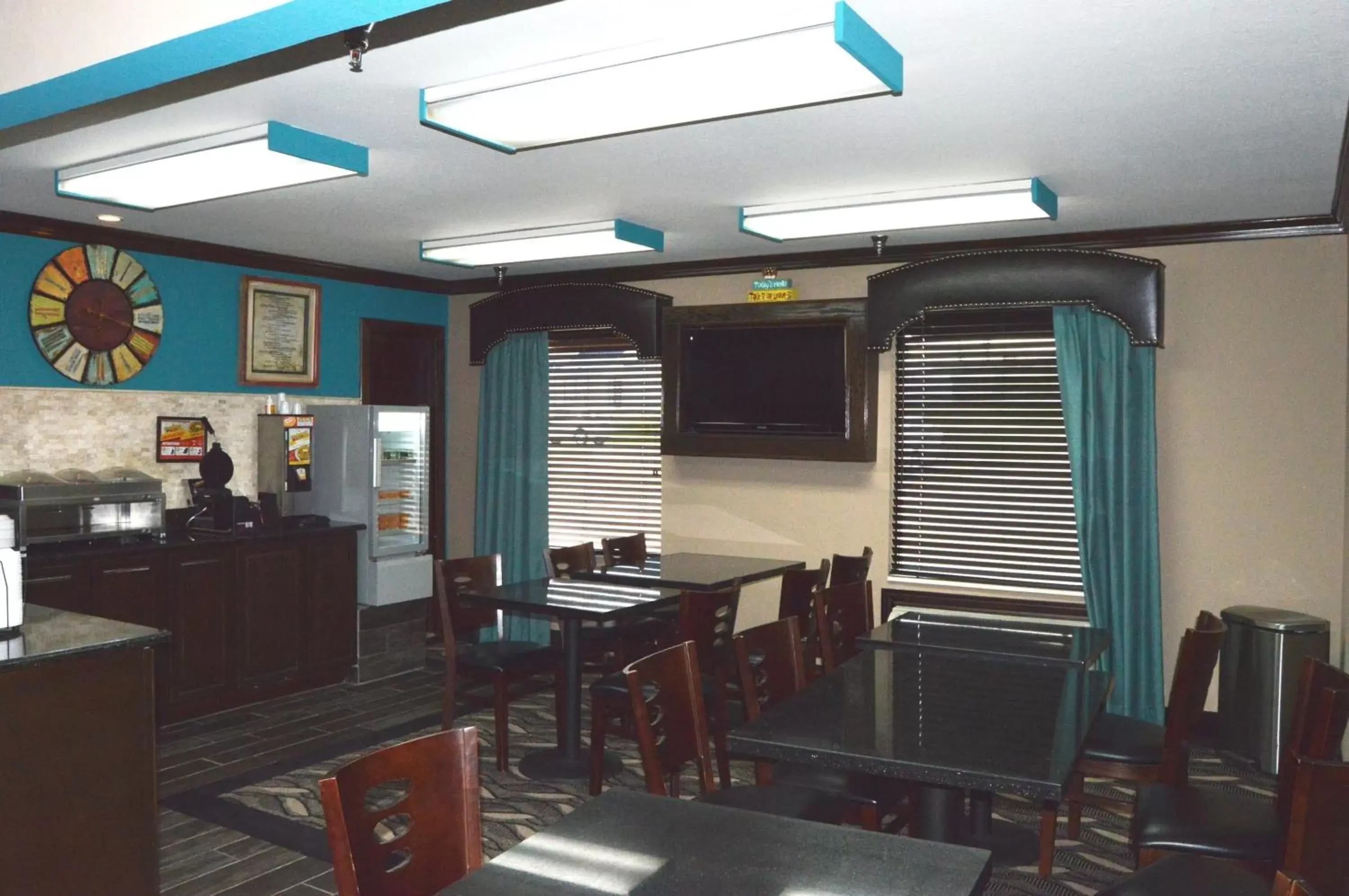 Dining area, Restaurant/Places to Eat in Boarders Inn and Suites by Cobblestone Hotels - Ardmore