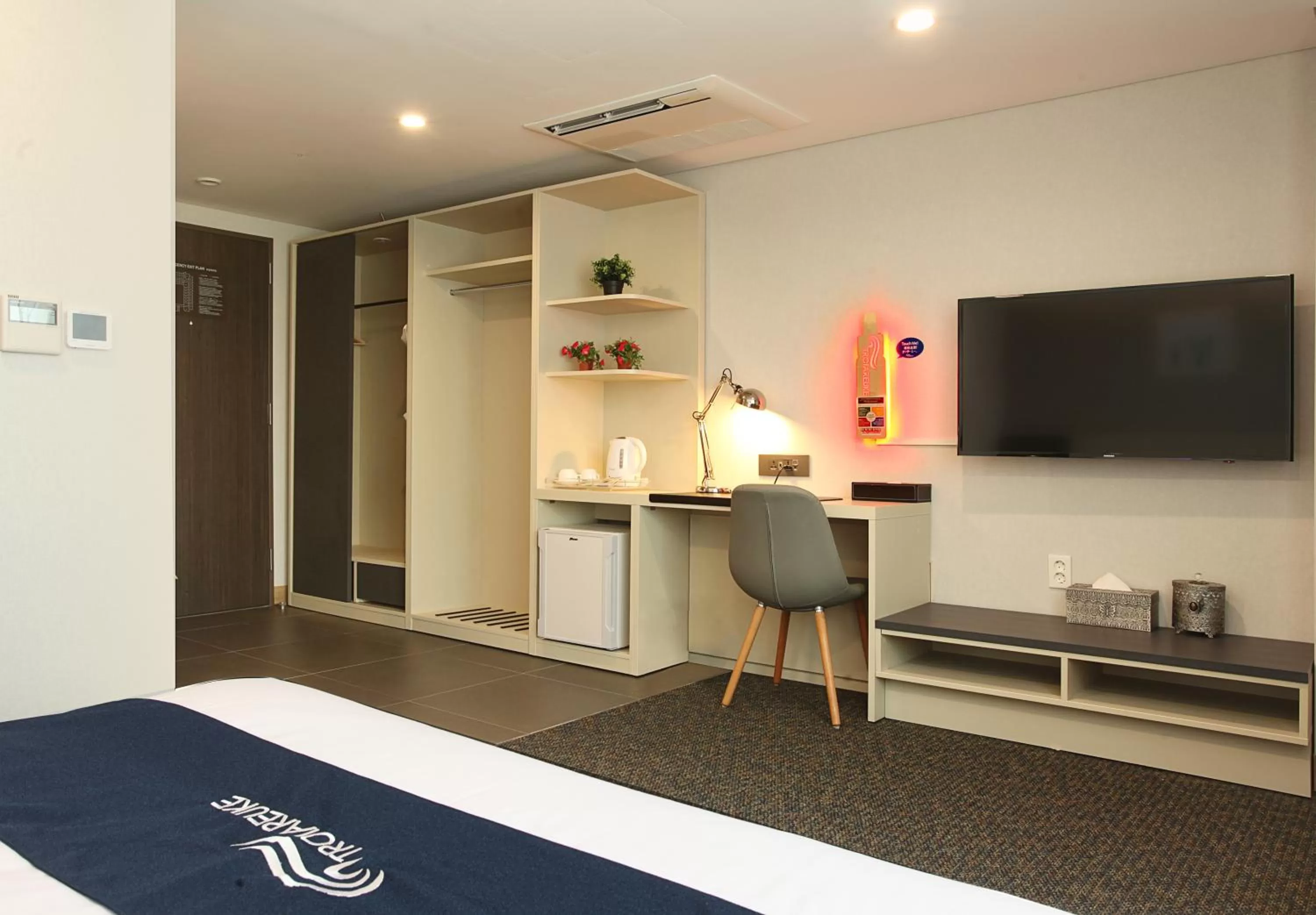 Decorative detail, Bed in Hotel Skypark Kingstown Dongdaemun