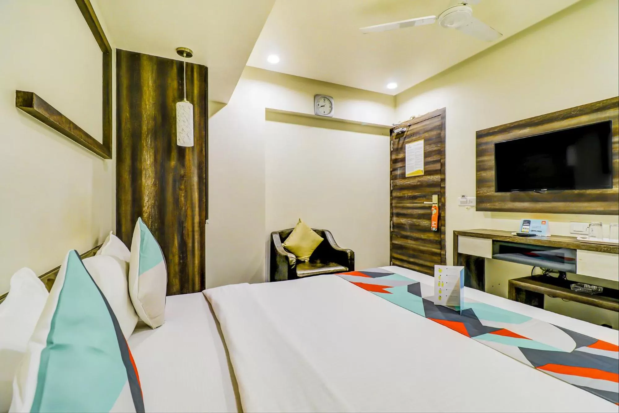 Bedroom, Bed in FabHotel Palliate Ellisbridge