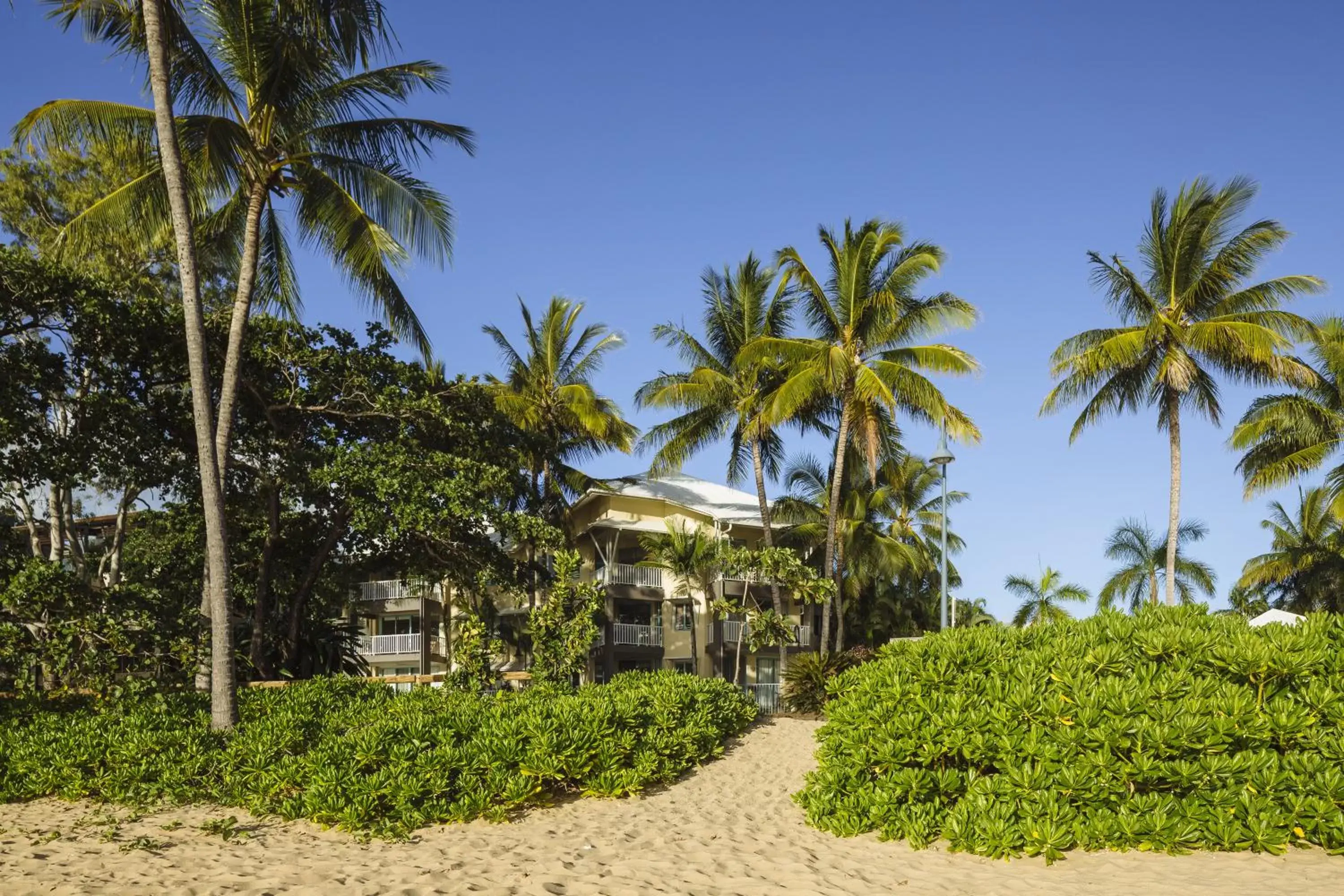 Property Building in Coral Sands Beachfront Resort