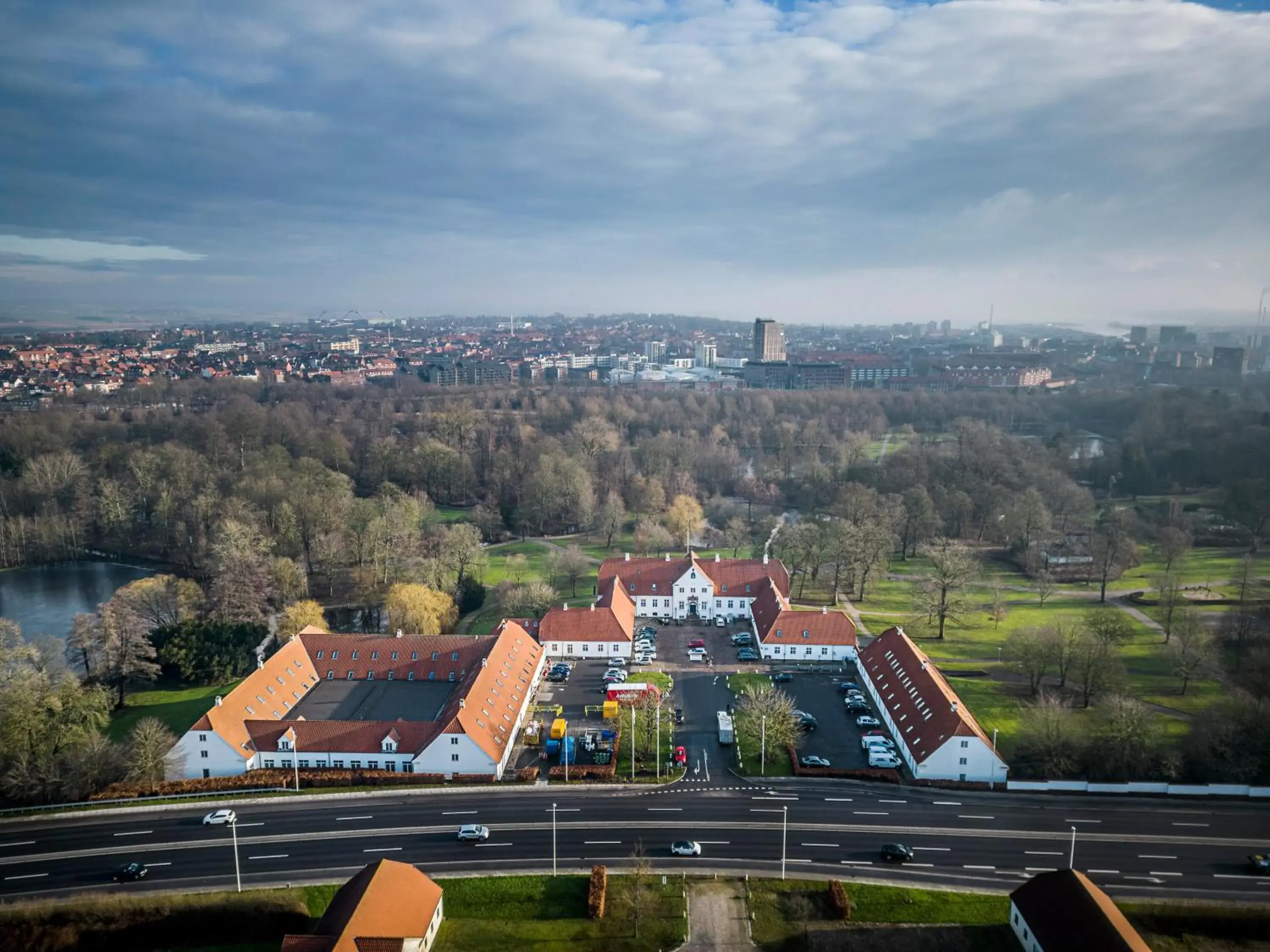 Property building, Bird's-eye View in Comwell Bygholm Park