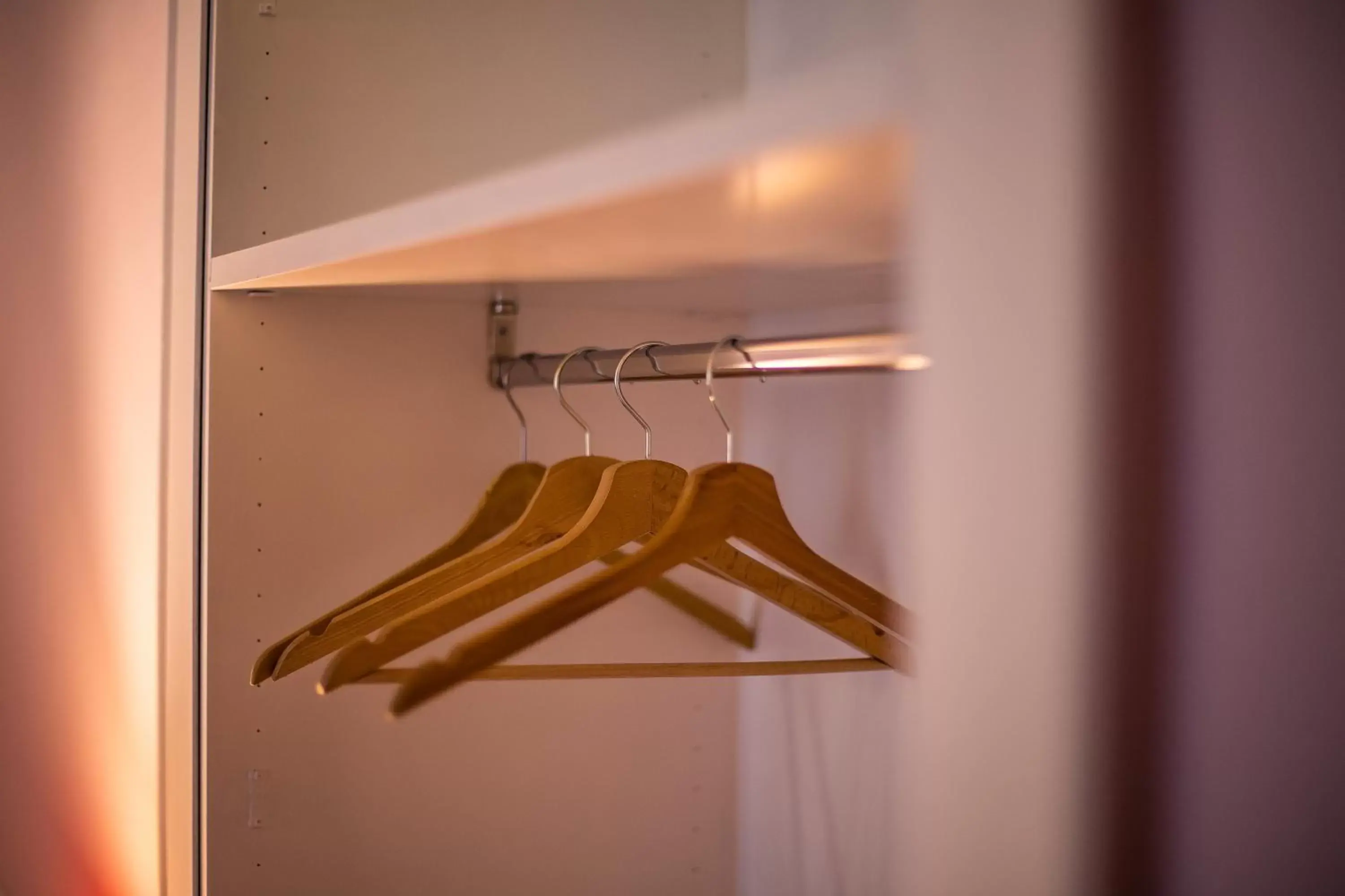 wardrobe in Hold Rome - Luxury Suites