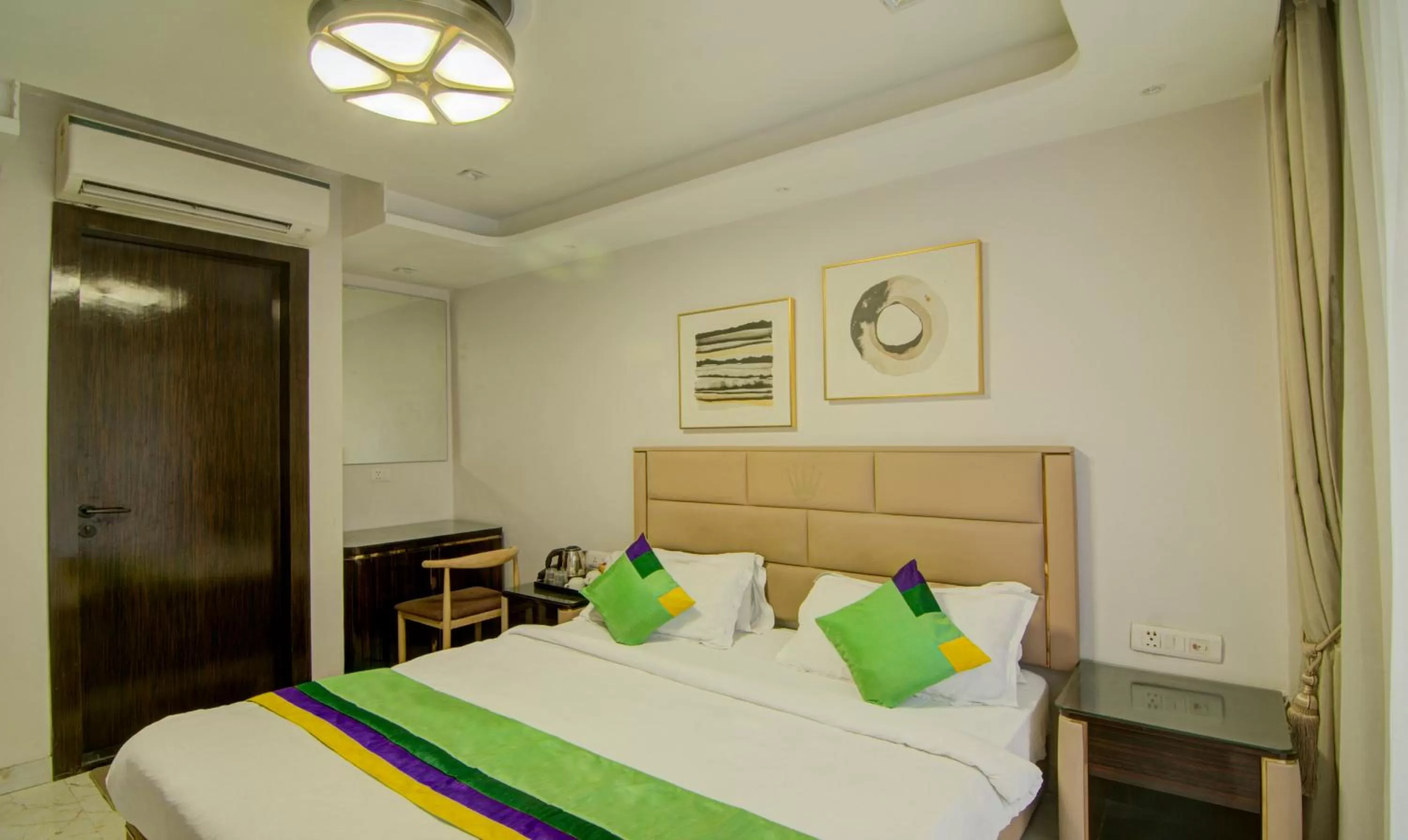 Bed in Treebo Trend Krish Residency