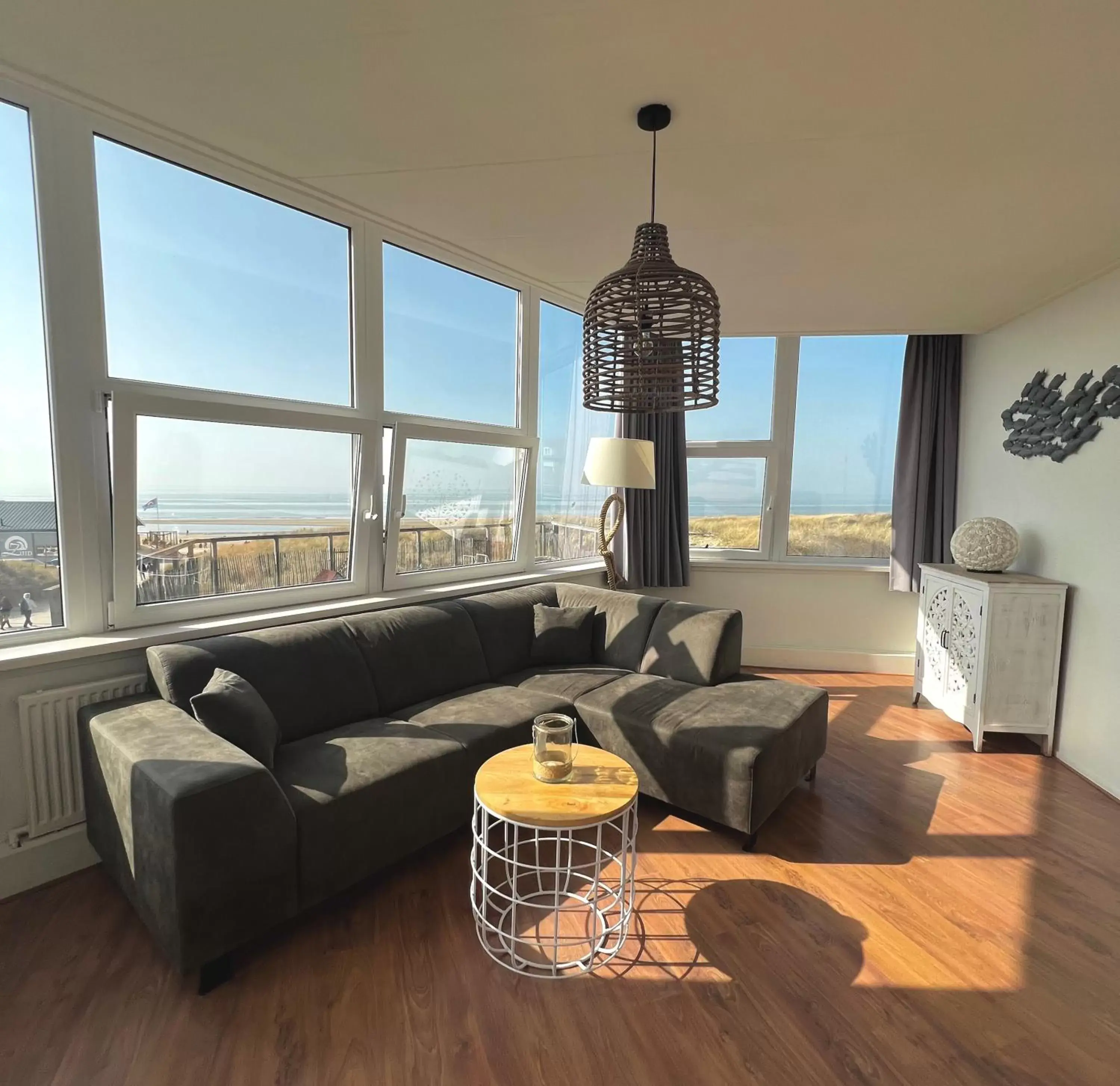 Apartment with Sea View in Neptunus Appartementen