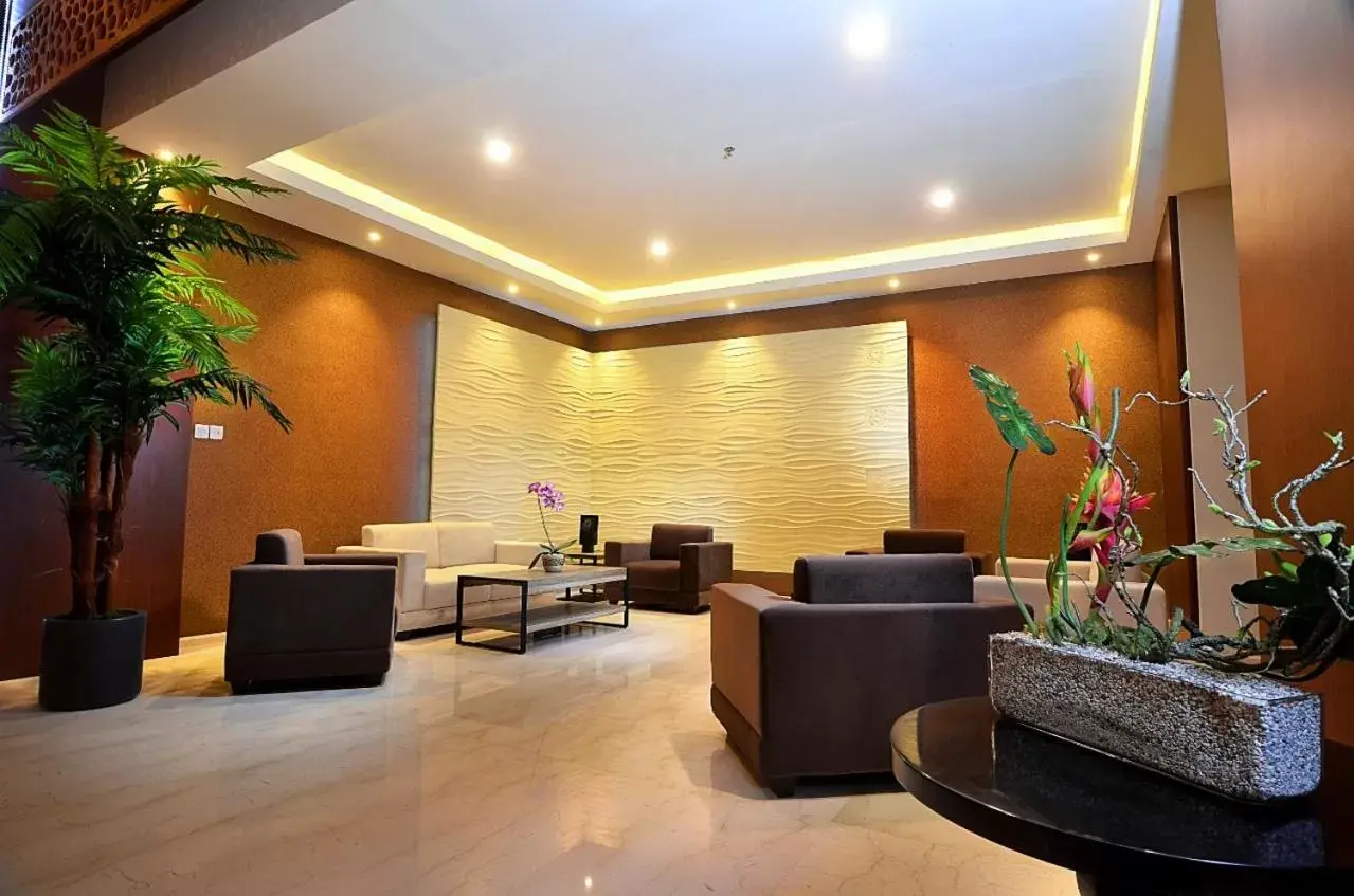 Lobby or reception in Ascent Premiere Hotel and Convention Lobby or reception in Ascent Premiere Hotel and Convention