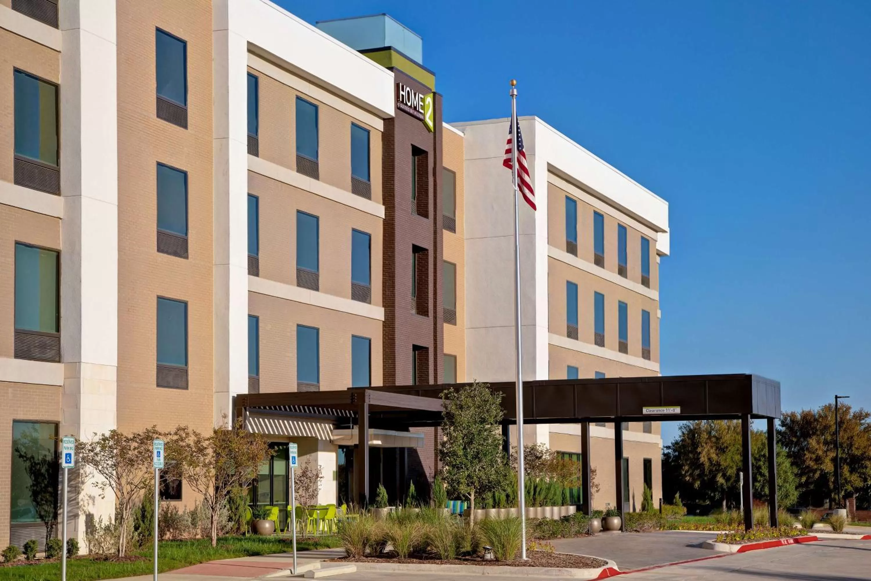 Property building in Home2 Suites By Hilton Lewisville Dallas